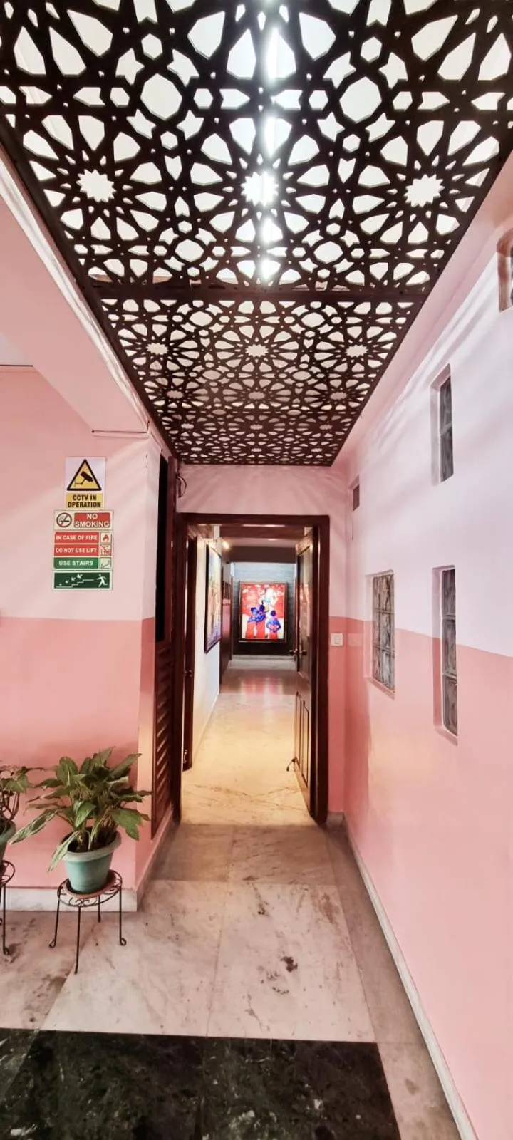 Facade/entrance in Malik Guest House
