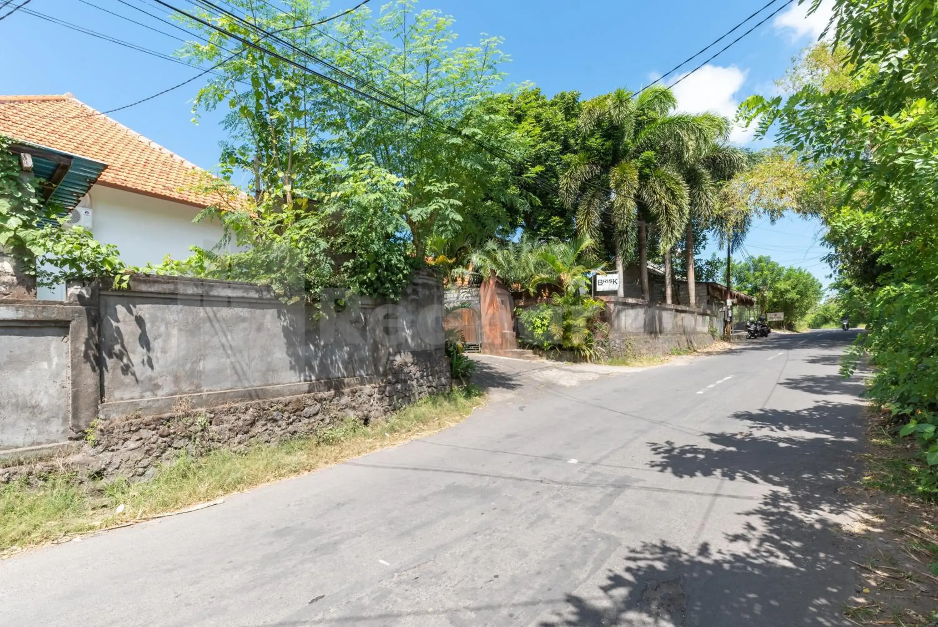 Property building in Brisk Homestay Uluwatu RedPartner Property building in Brisk Homestay Uluwatu RedPartner