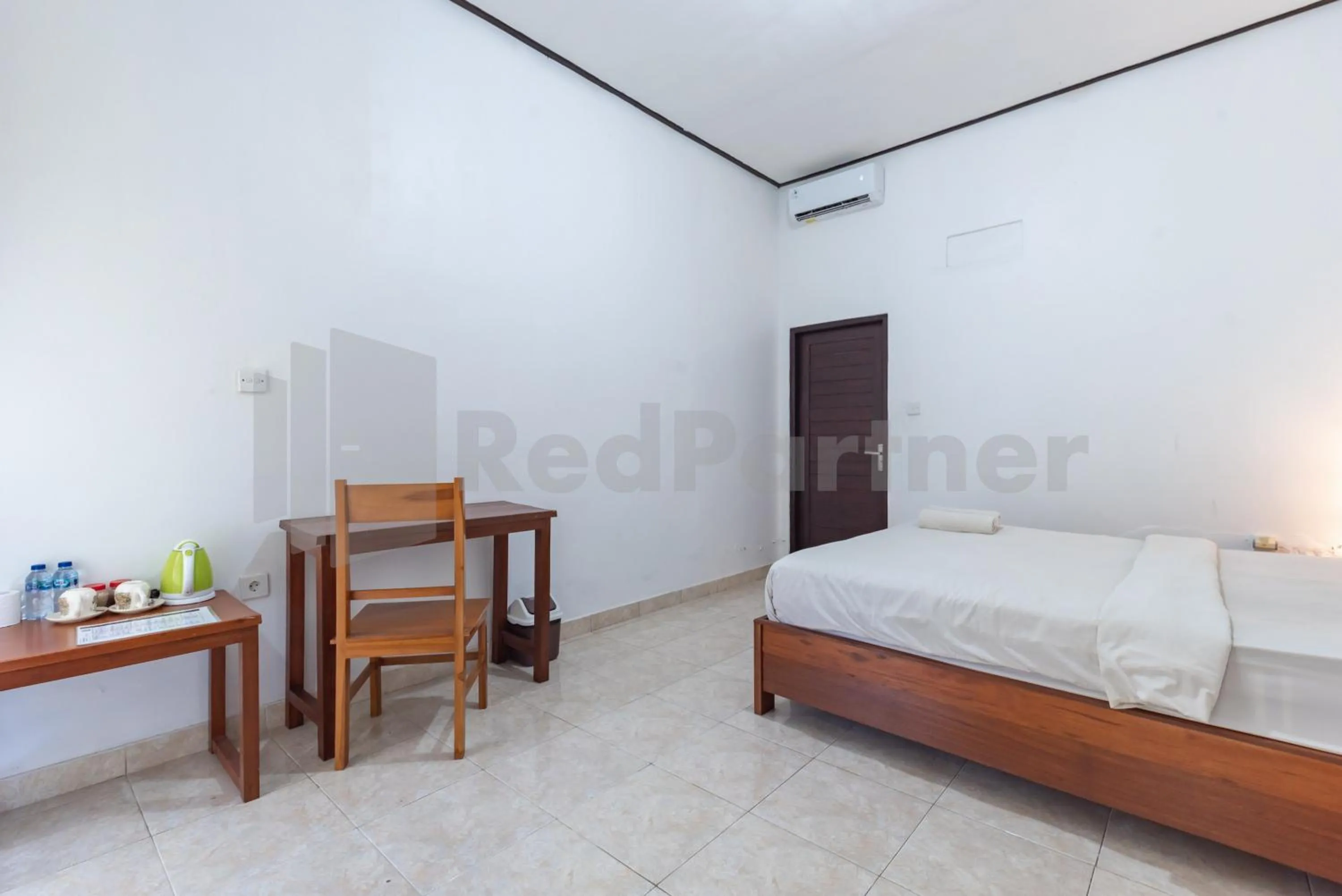 Bedroom, Bed in Brisk Homestay Uluwatu RedPartner