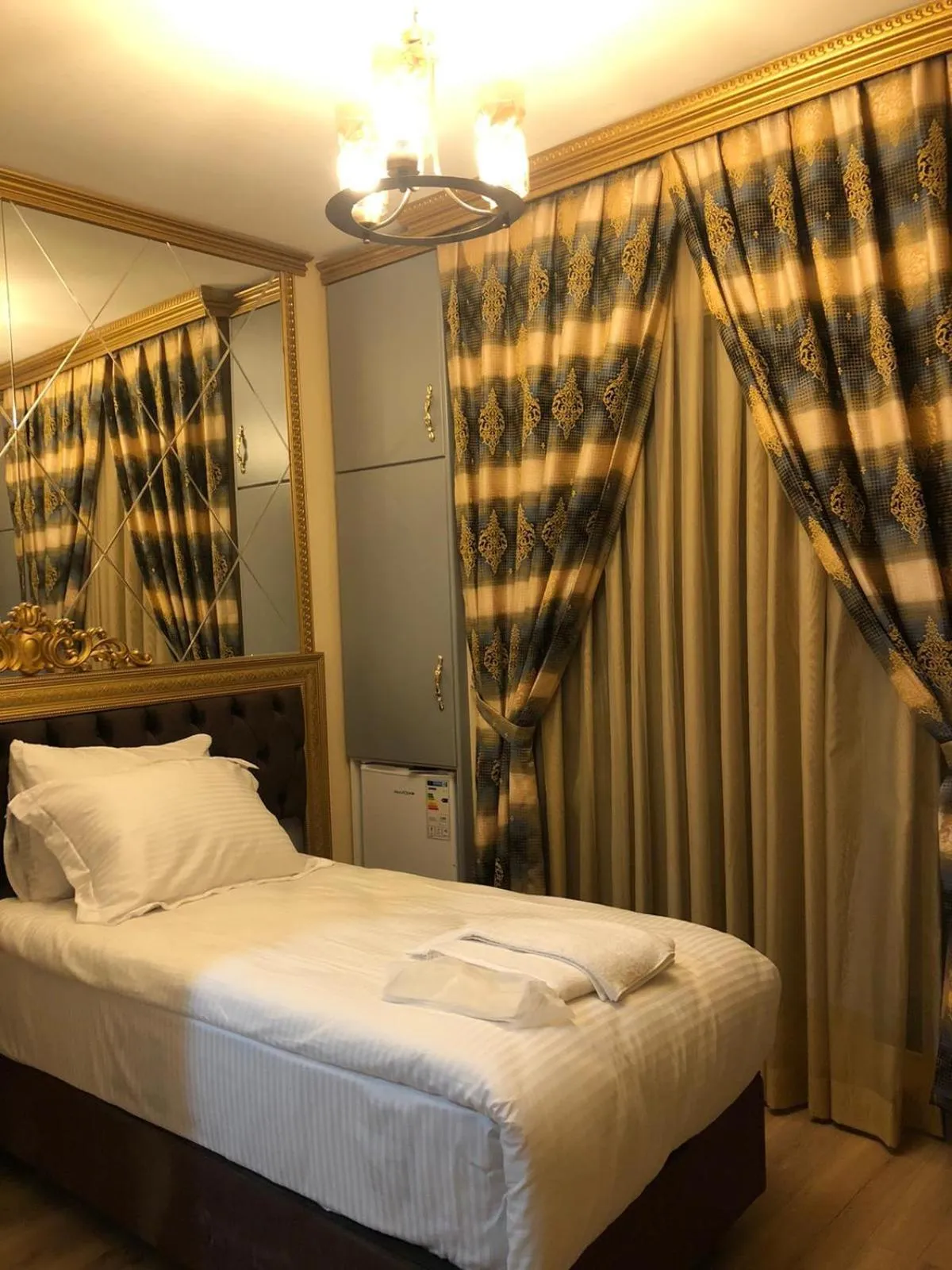 GOLDEN HİLL HOTEL DOWNTOWN