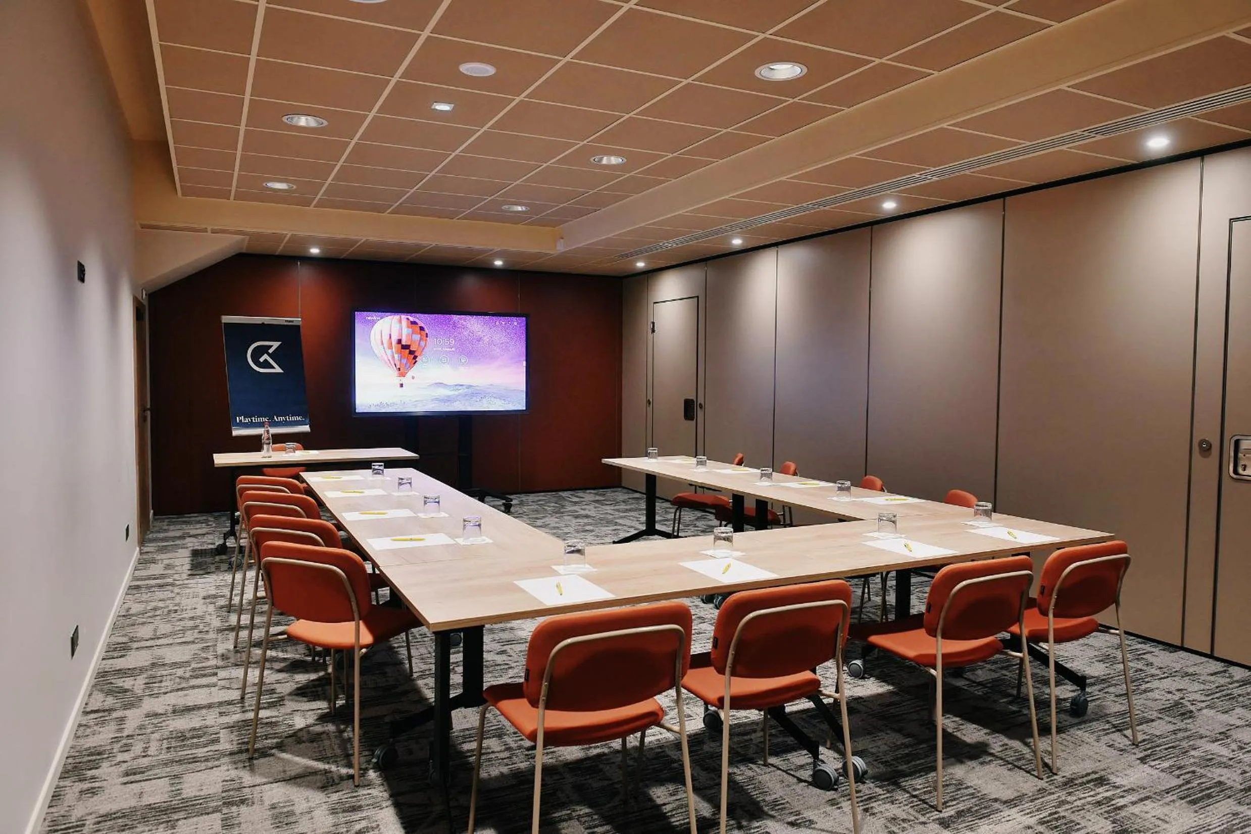 Business facilities in Golden Tulip Reims Bezannes