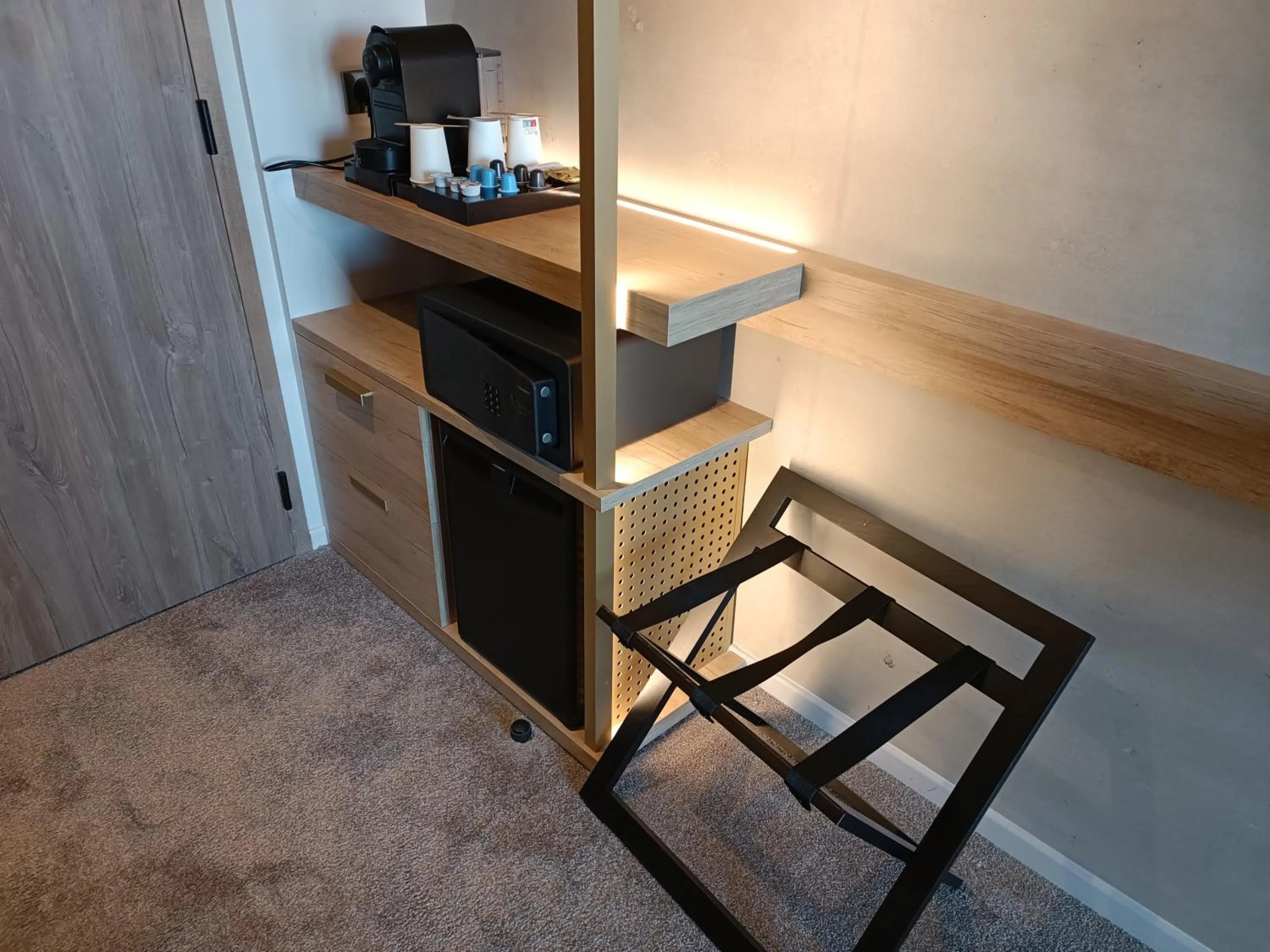 safe in Golden Tulip Reims Bezannes