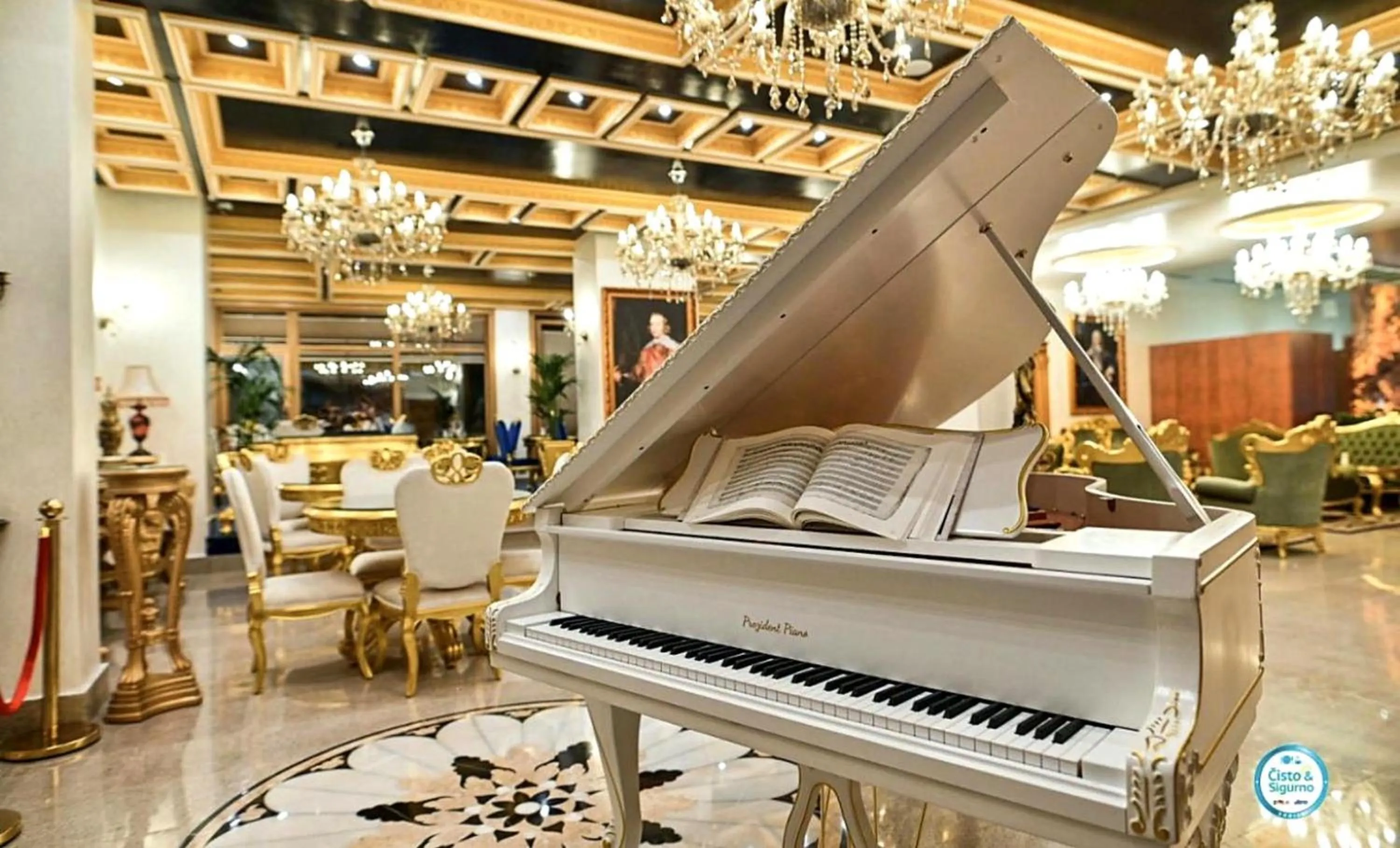 Lobby or reception in Prezident Palace Belgrade - Luxury Boutique Hotel & Spa