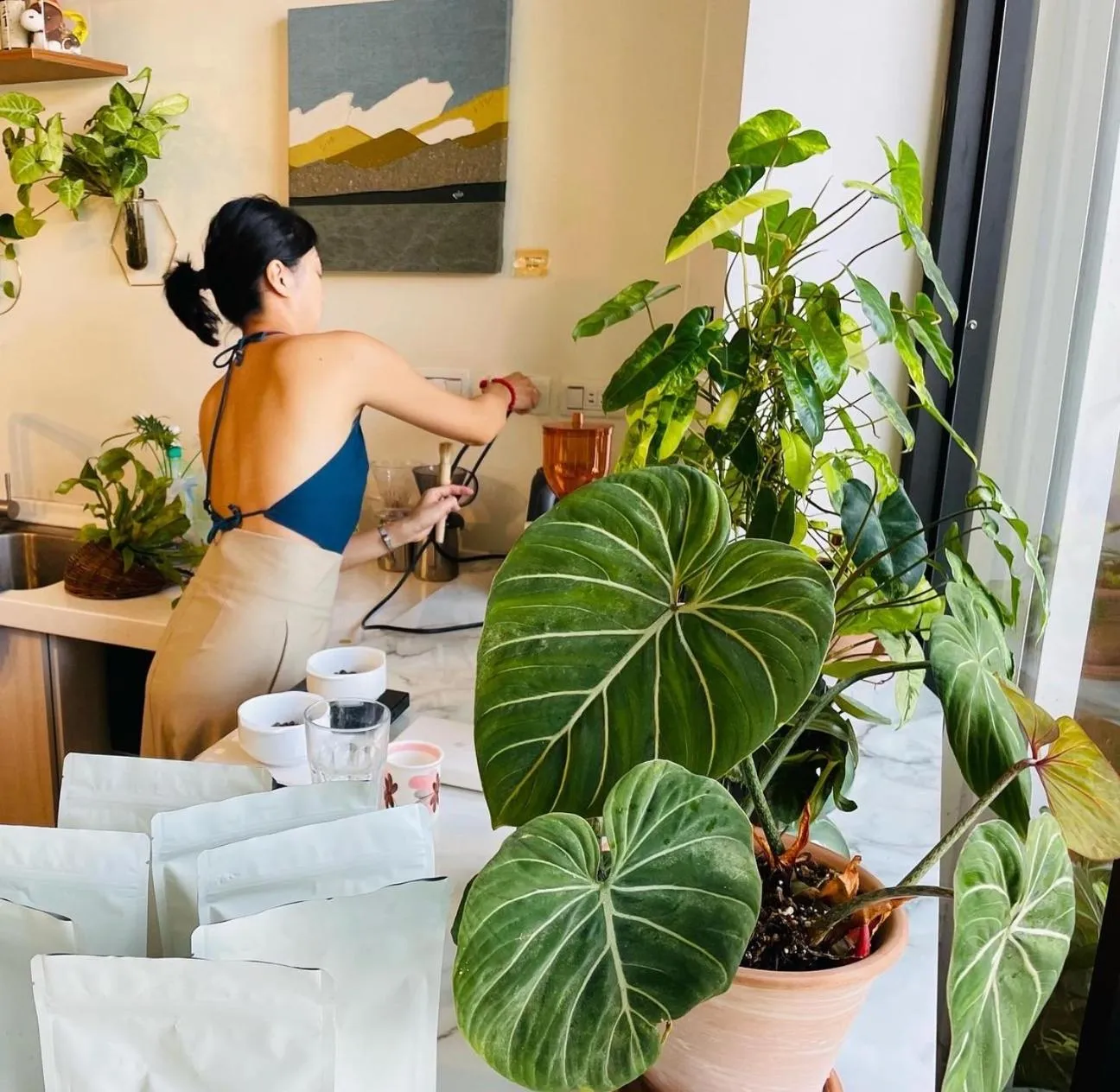 Coffee/tea facilities in Lixia Hostel