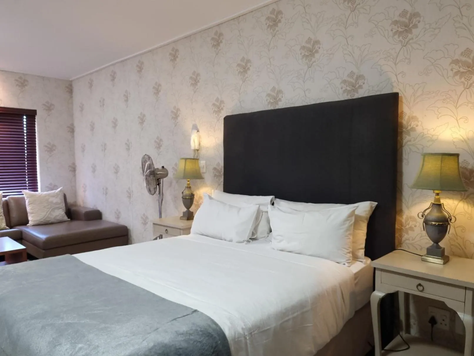 Bed in Manhattan by Smart City Stays