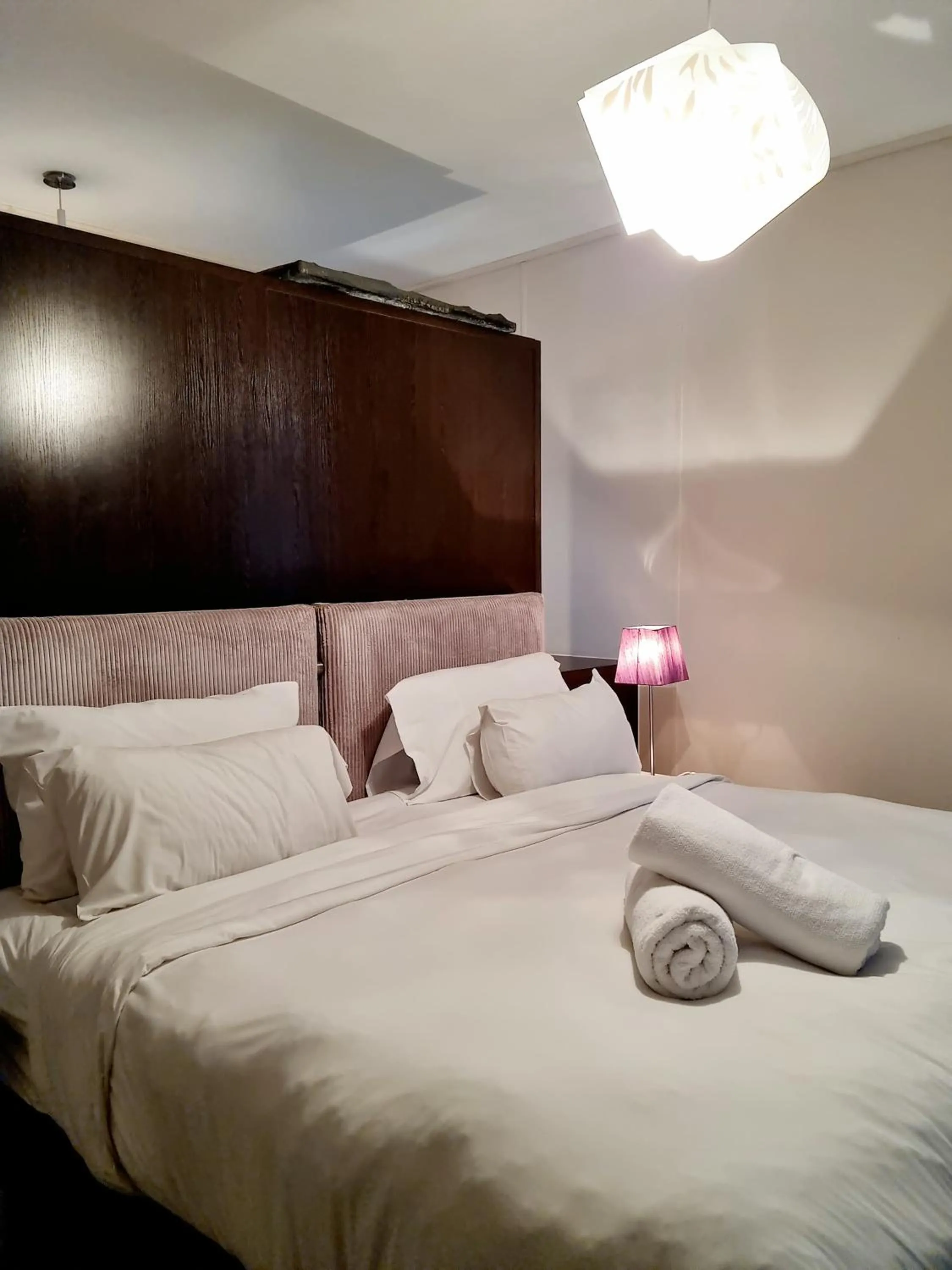 Bed in Manhattan by Smart City Stays