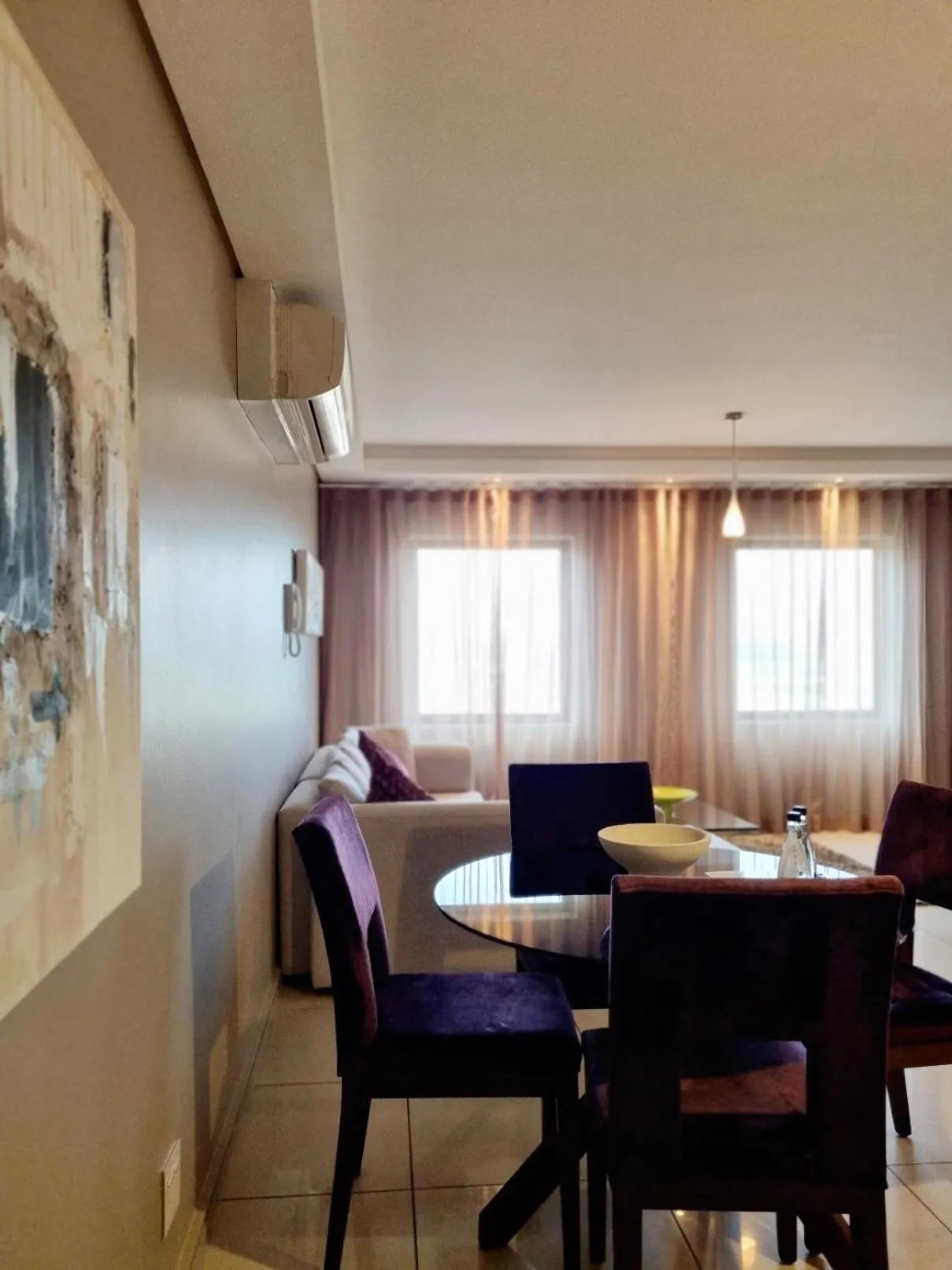 Living room in Manhattan by Smart City Stays