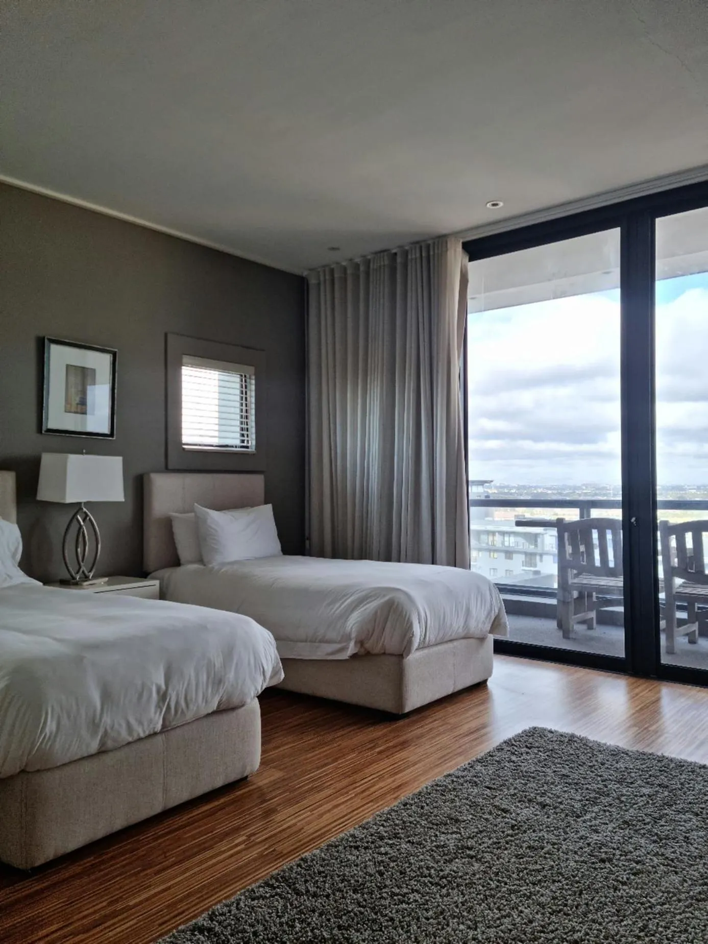 Bed in Manhattan by Smart City Stays