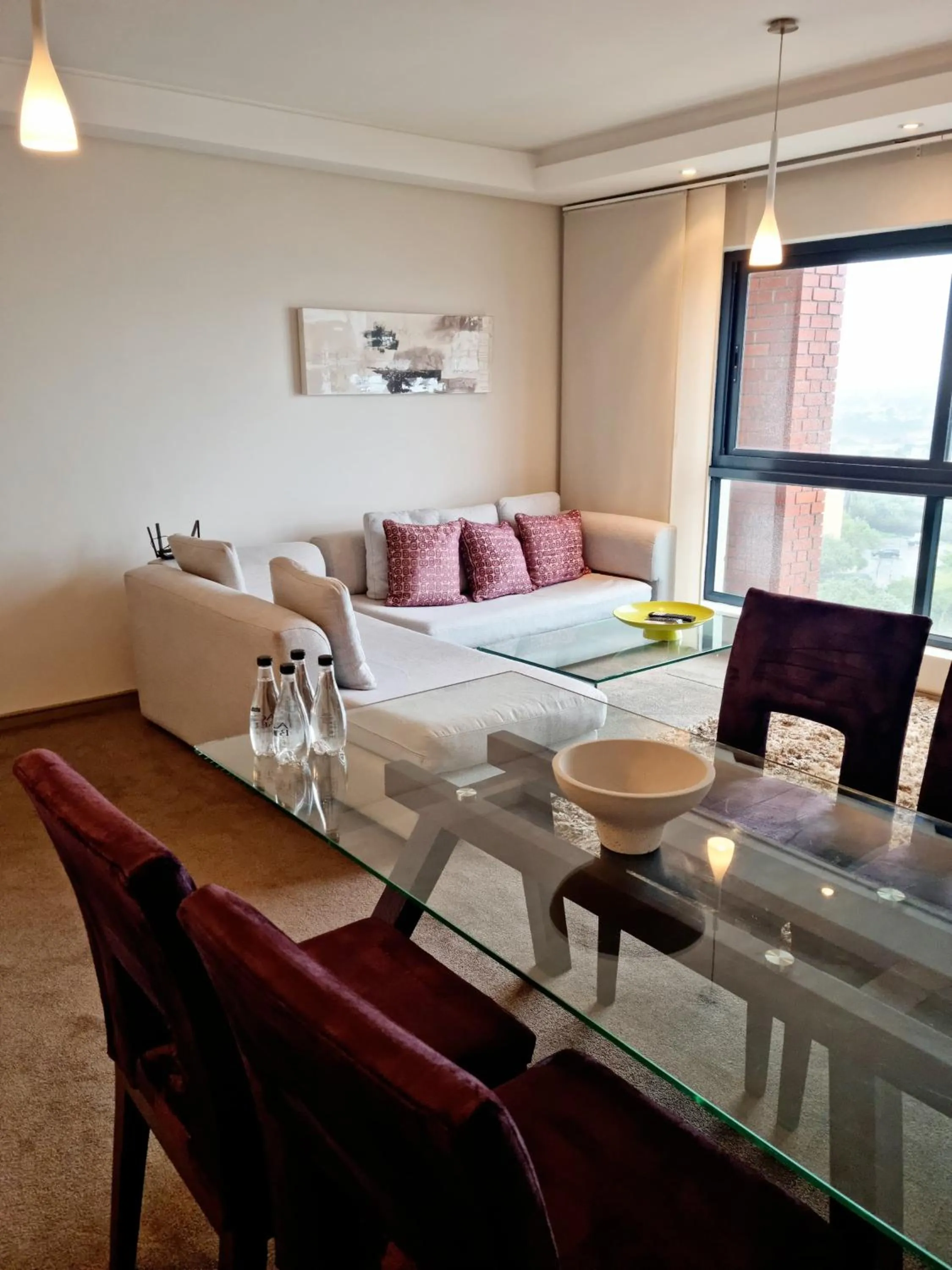 Living room in Manhattan by Smart City Stays