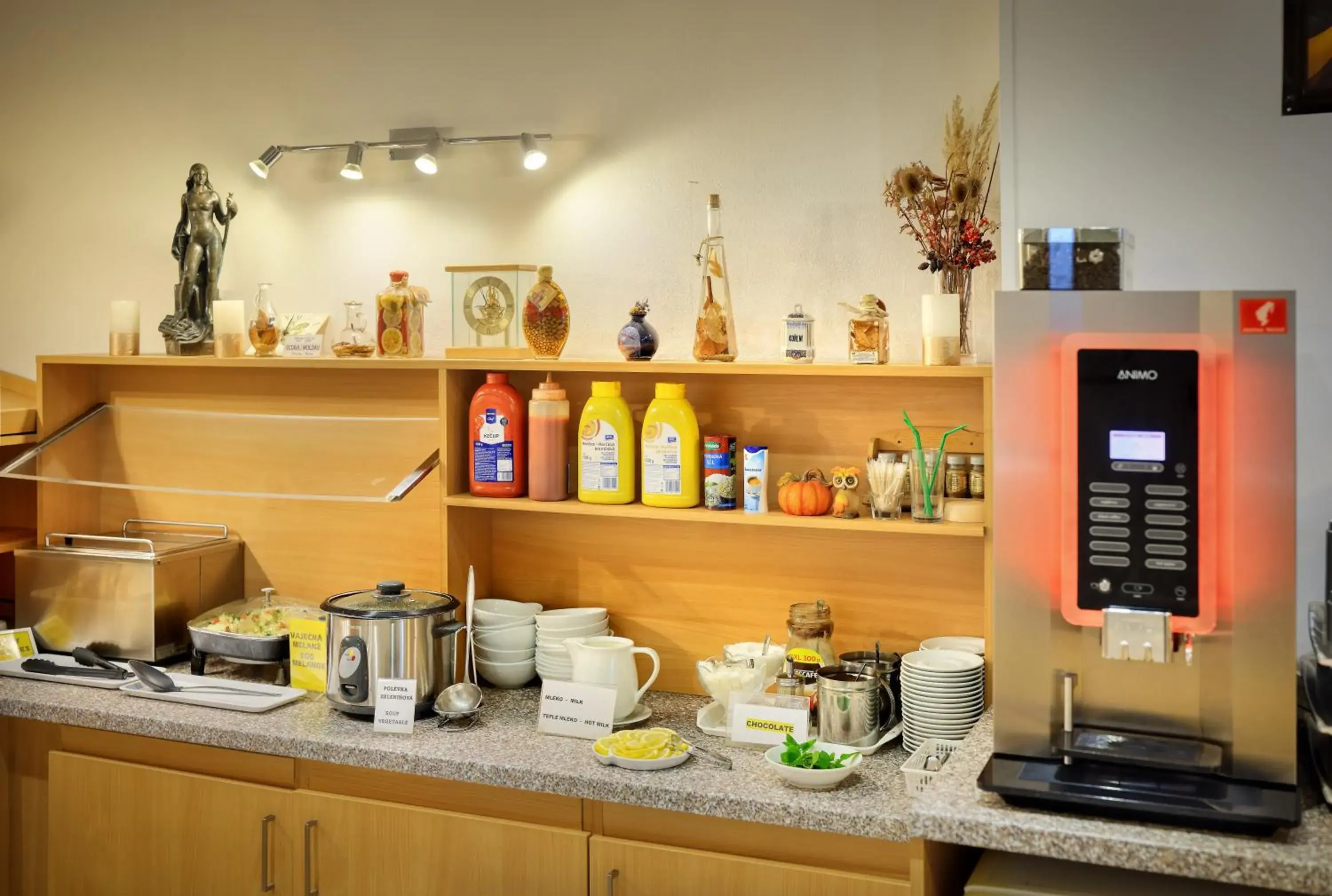 Buffet breakfast in Hotel Golden City Garni Buffet breakfast in Hotel Golden City Garni