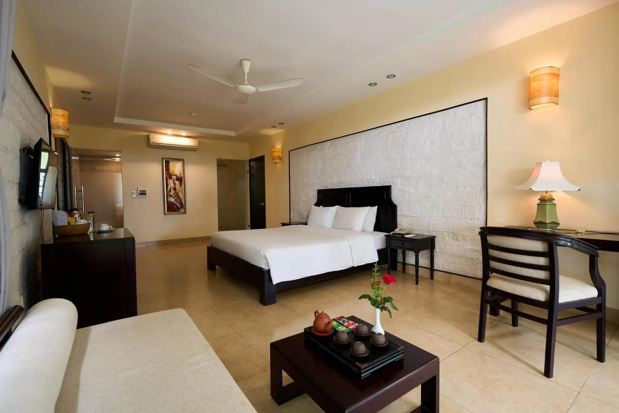 Bed in Lang Co Beach Resort