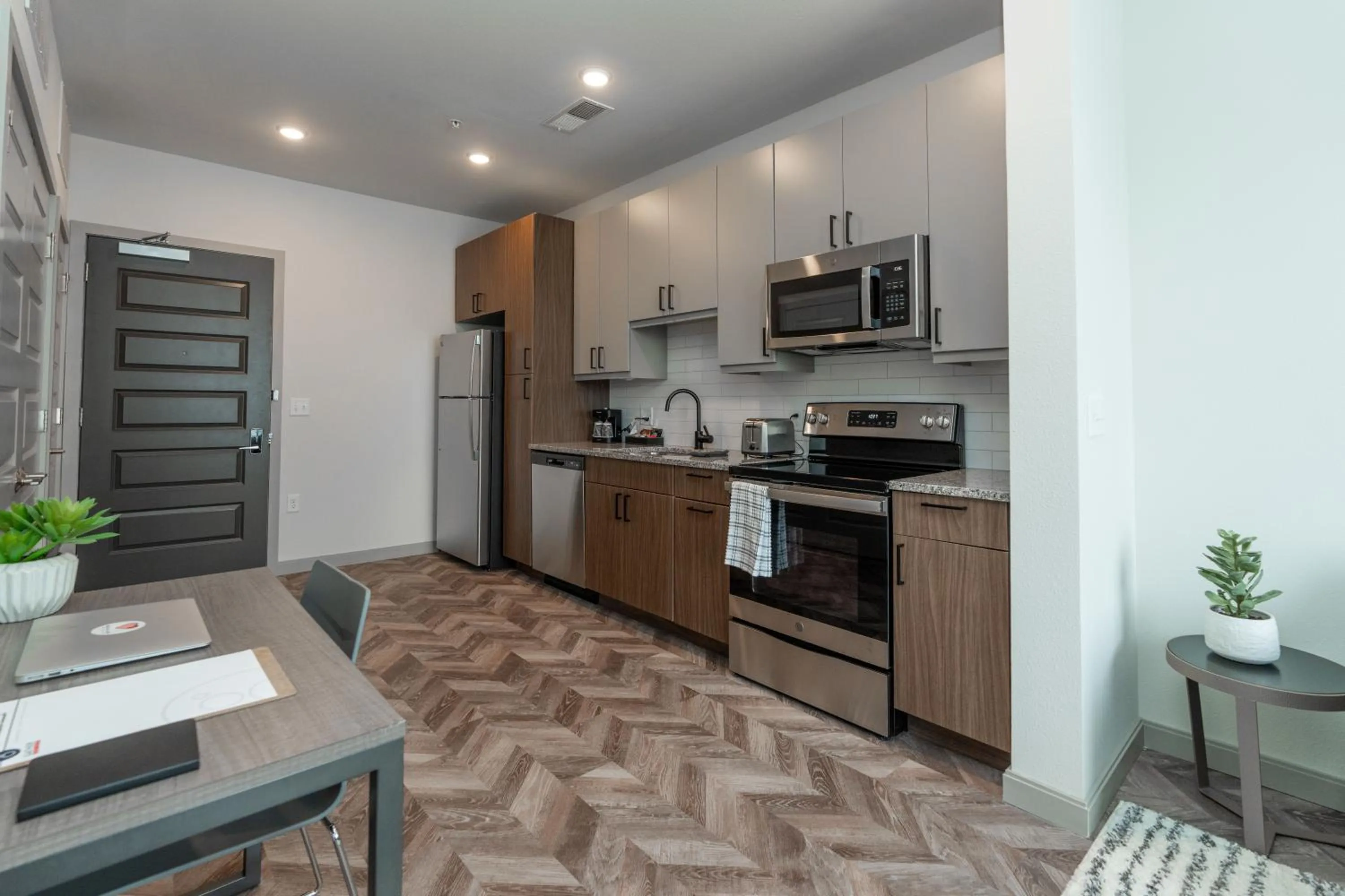 Kitchen or kitchenette in Yugo Guest Suites