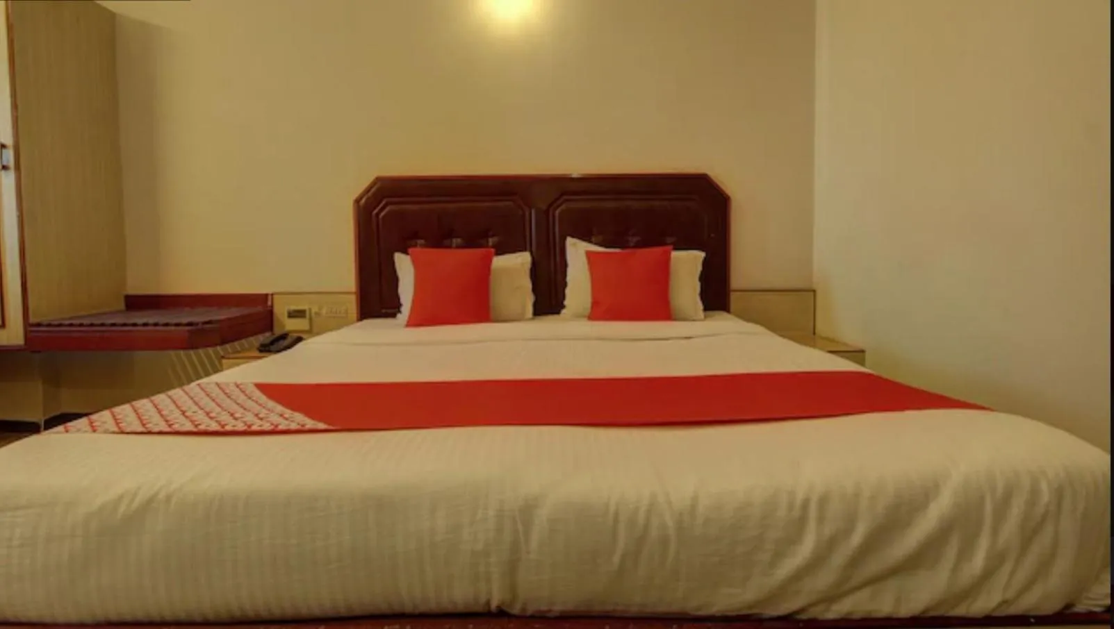 Bed in Padmam Hotel