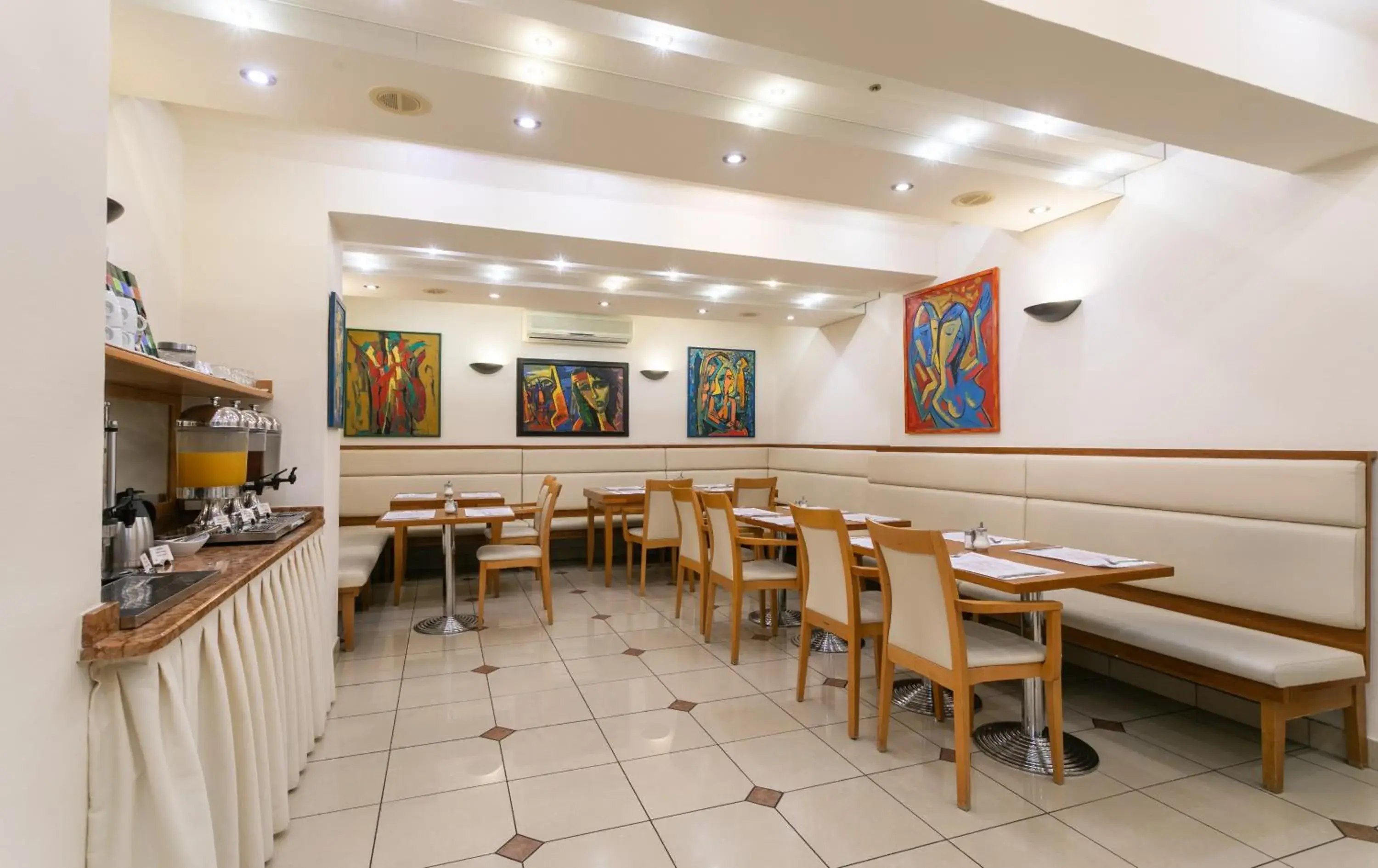 Breakfast in Ametyst Hotel Praha Breakfast in Ametyst Hotel Praha