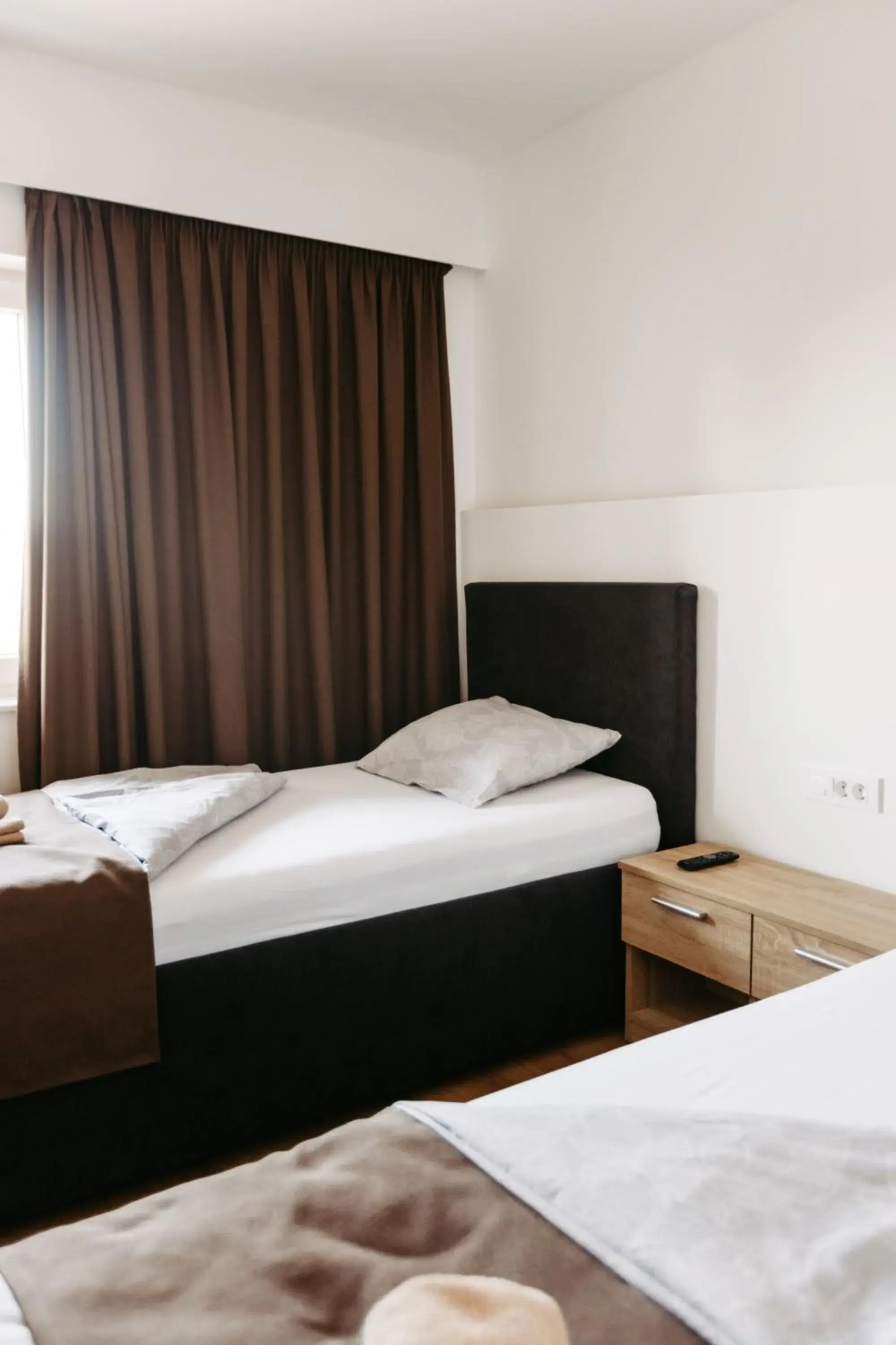 Twin Room with Extra Bed in Hotel Murat Twin Room with Extra Bed in Hotel Murat