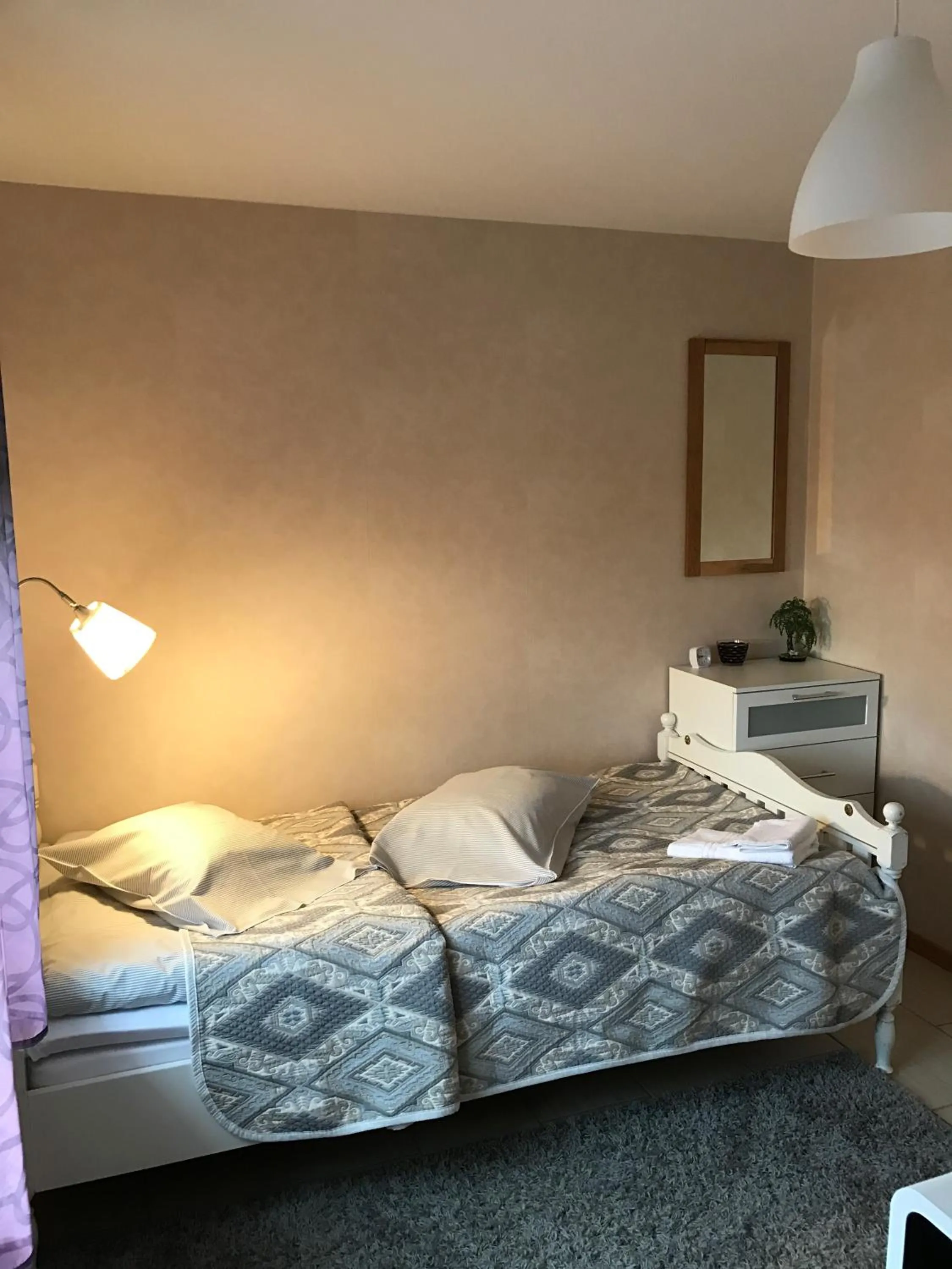 Photo of the whole room, Bed in Hedemora Logi