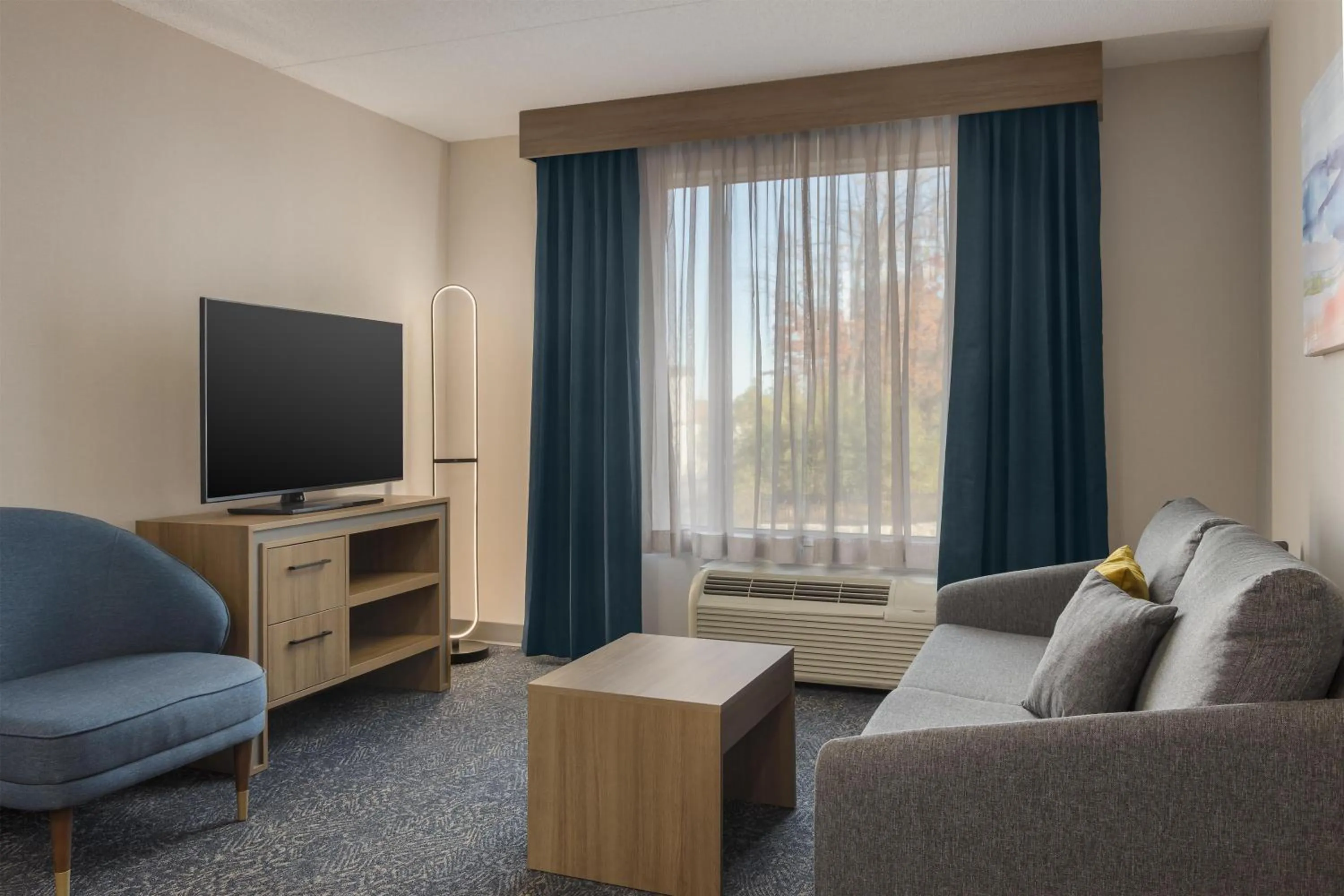 Living room in Homewood Suites by Hilton Toronto-Ajax