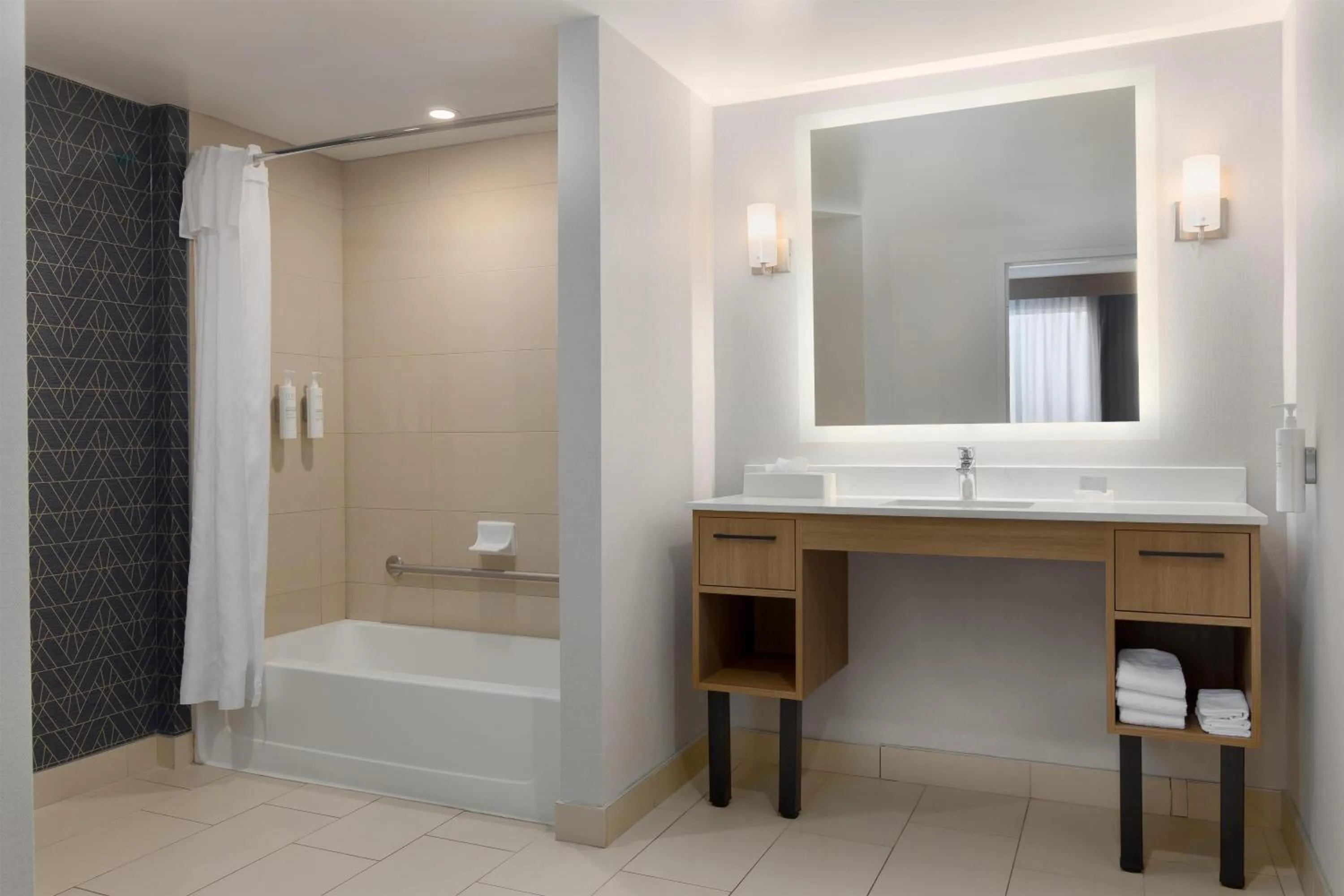 Bathroom in Homewood Suites by Hilton Toronto-Ajax