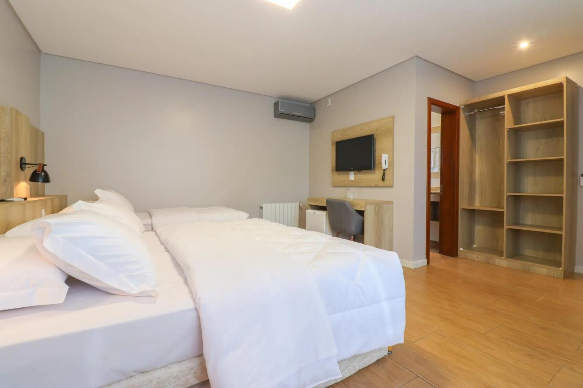 Bed in Pousada Bella Viena