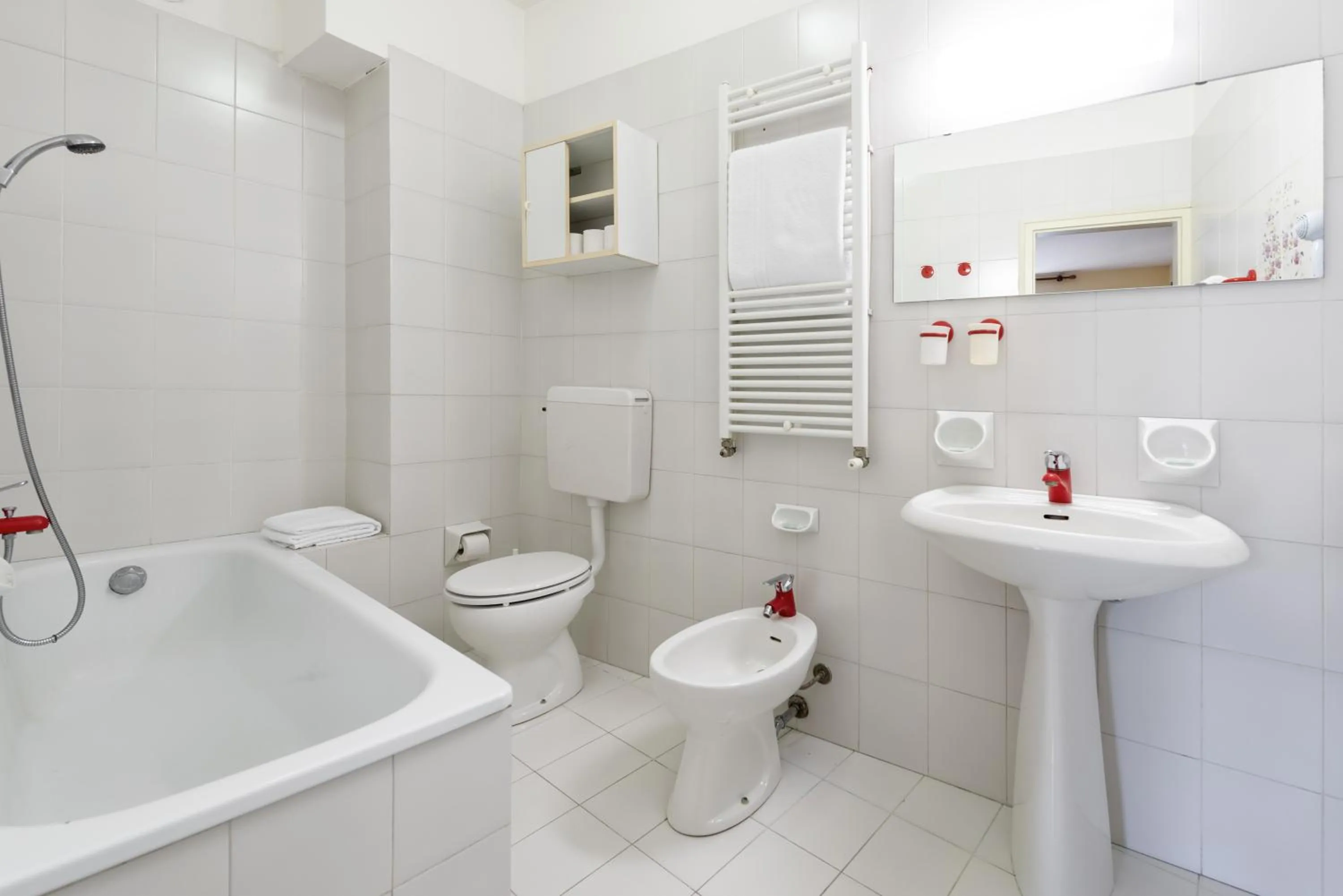 Bathroom in Hotel Palme & Suite