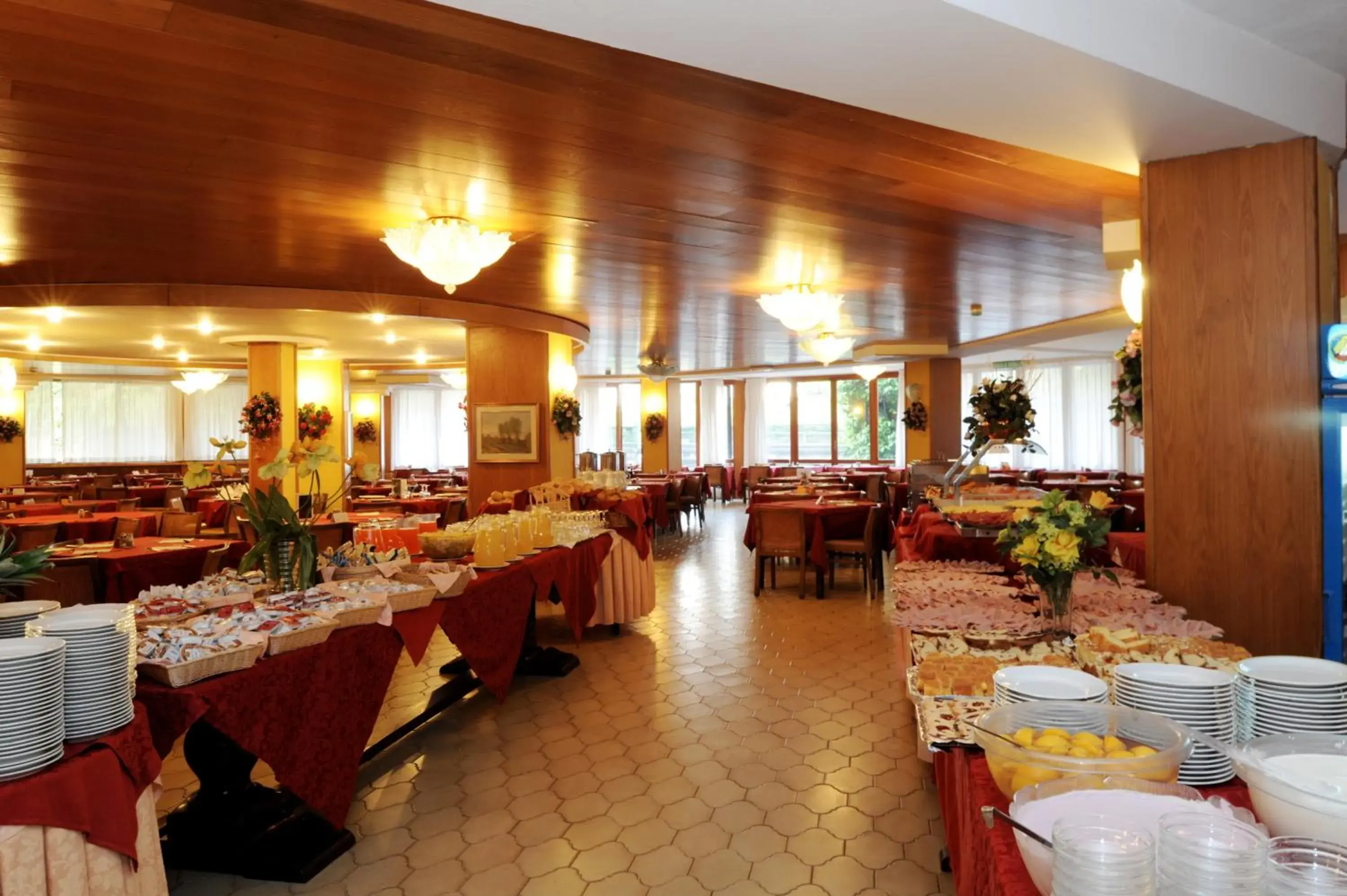 Restaurant/places to eat in Hotel Palme & Suite Restaurant/places to eat in Hotel Palme & Suite