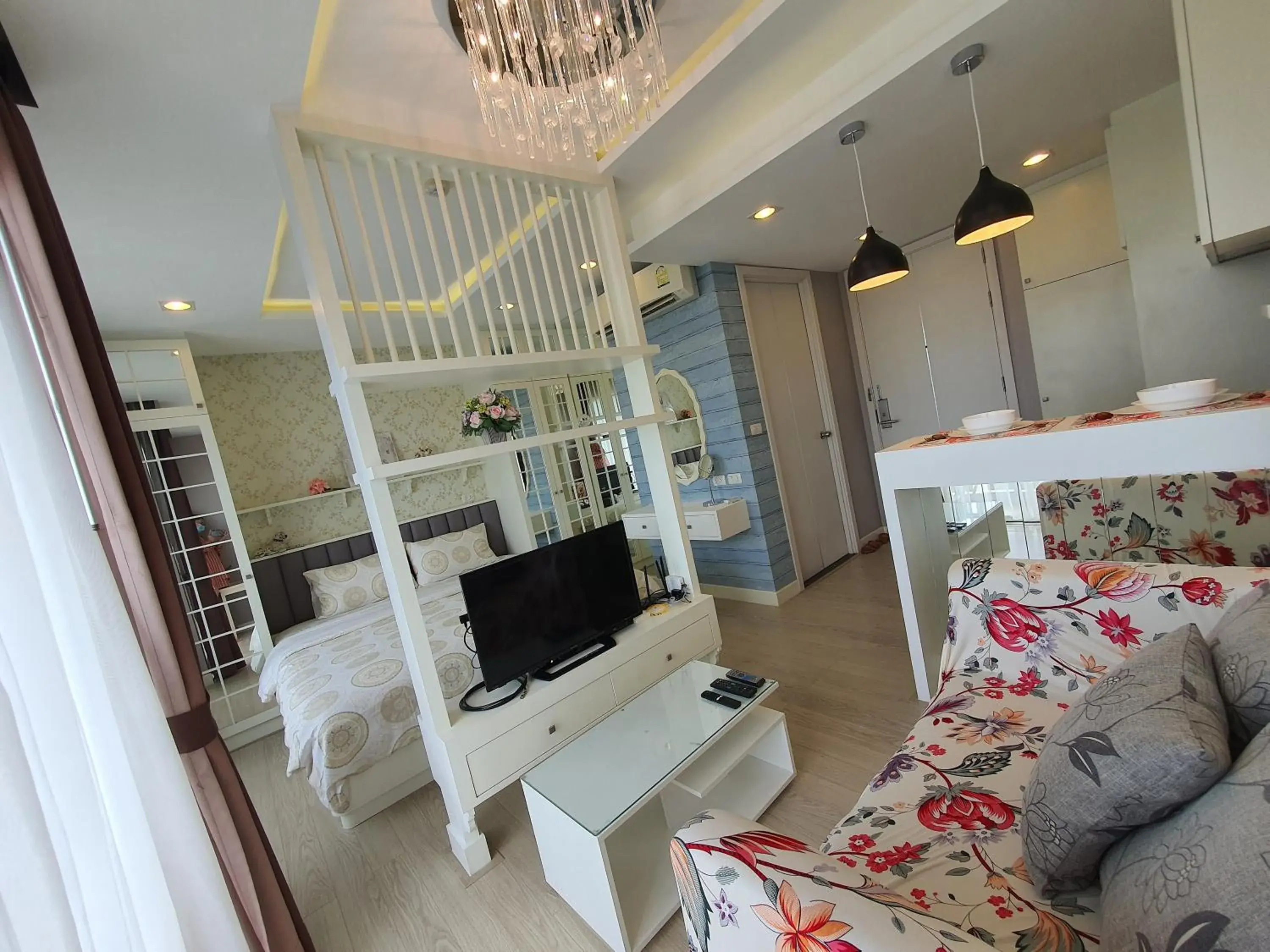 Love & Relax Balcony near WON Beach Love & Relax Balcony near WON Beach