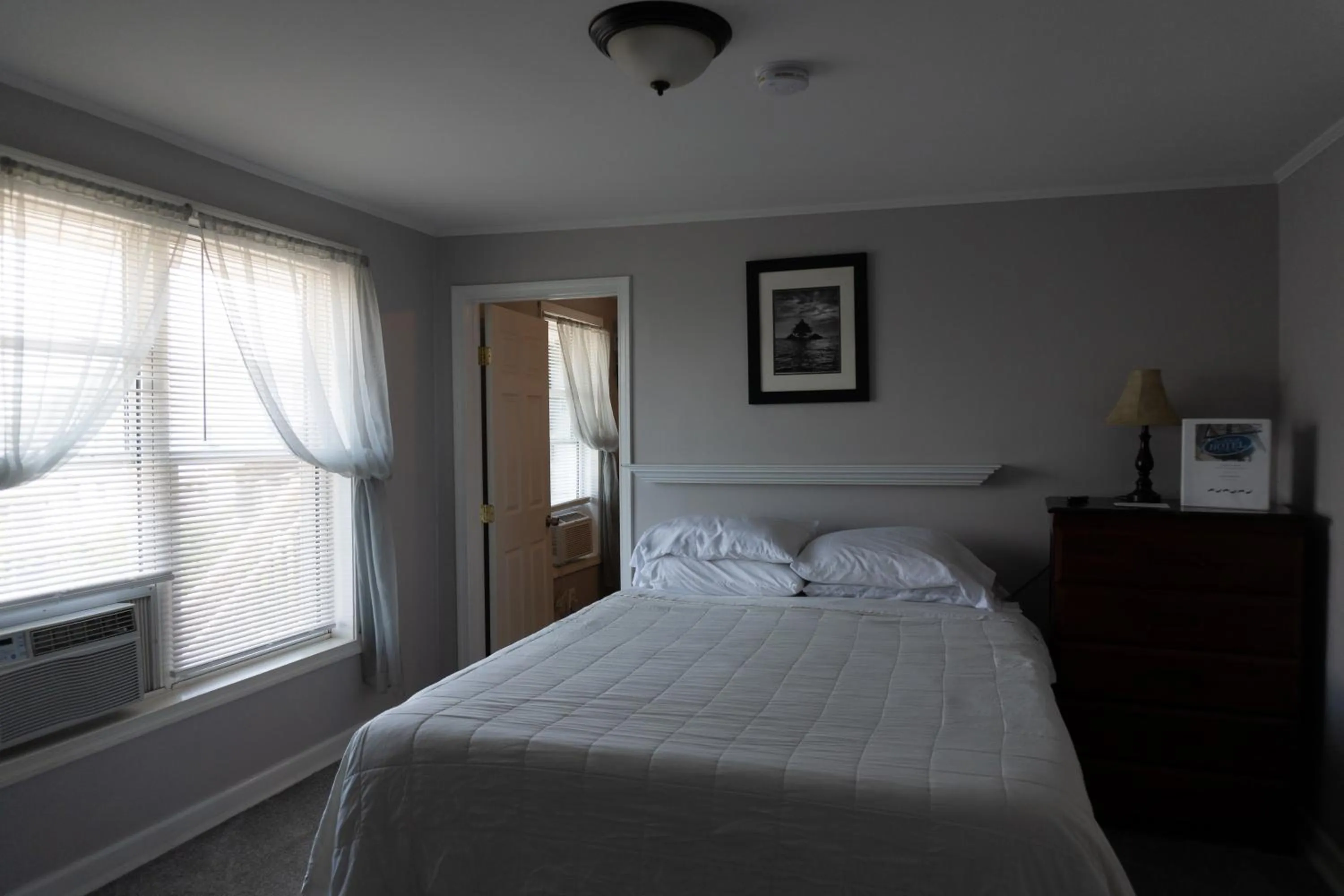 Bed in Beach Walk Hotel