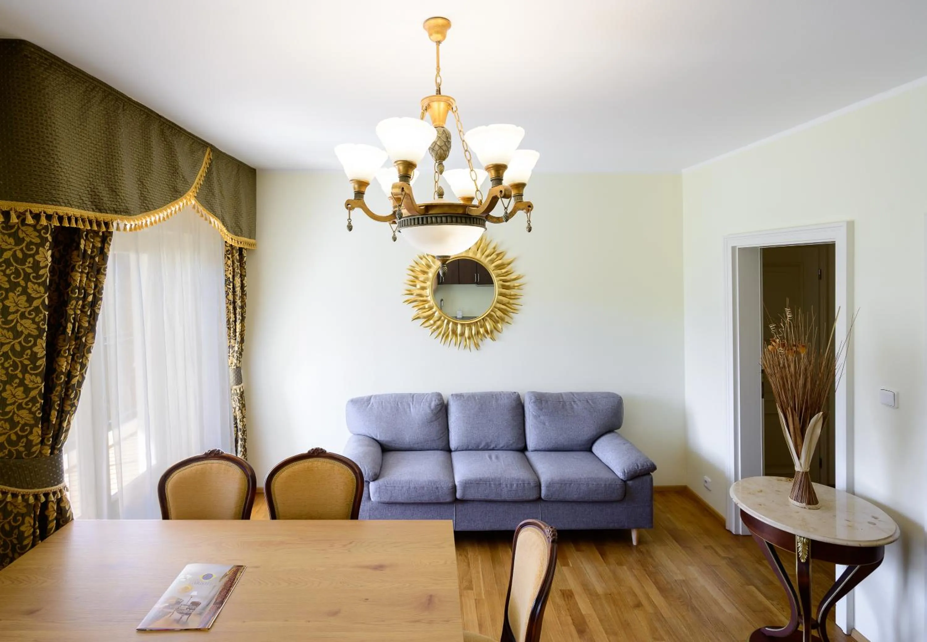 Dining area in Residence Romanza