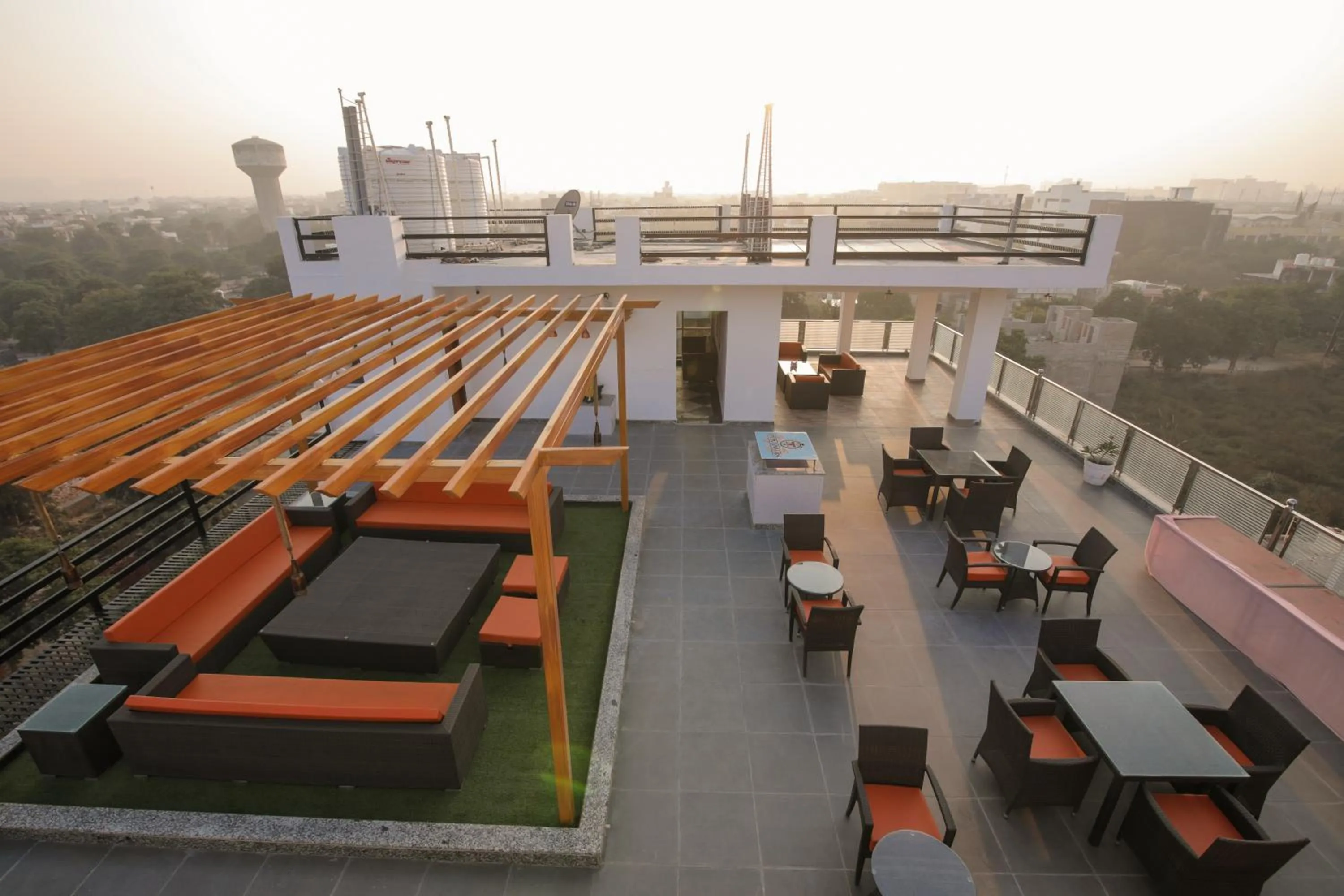 sunbed in Twin Towers