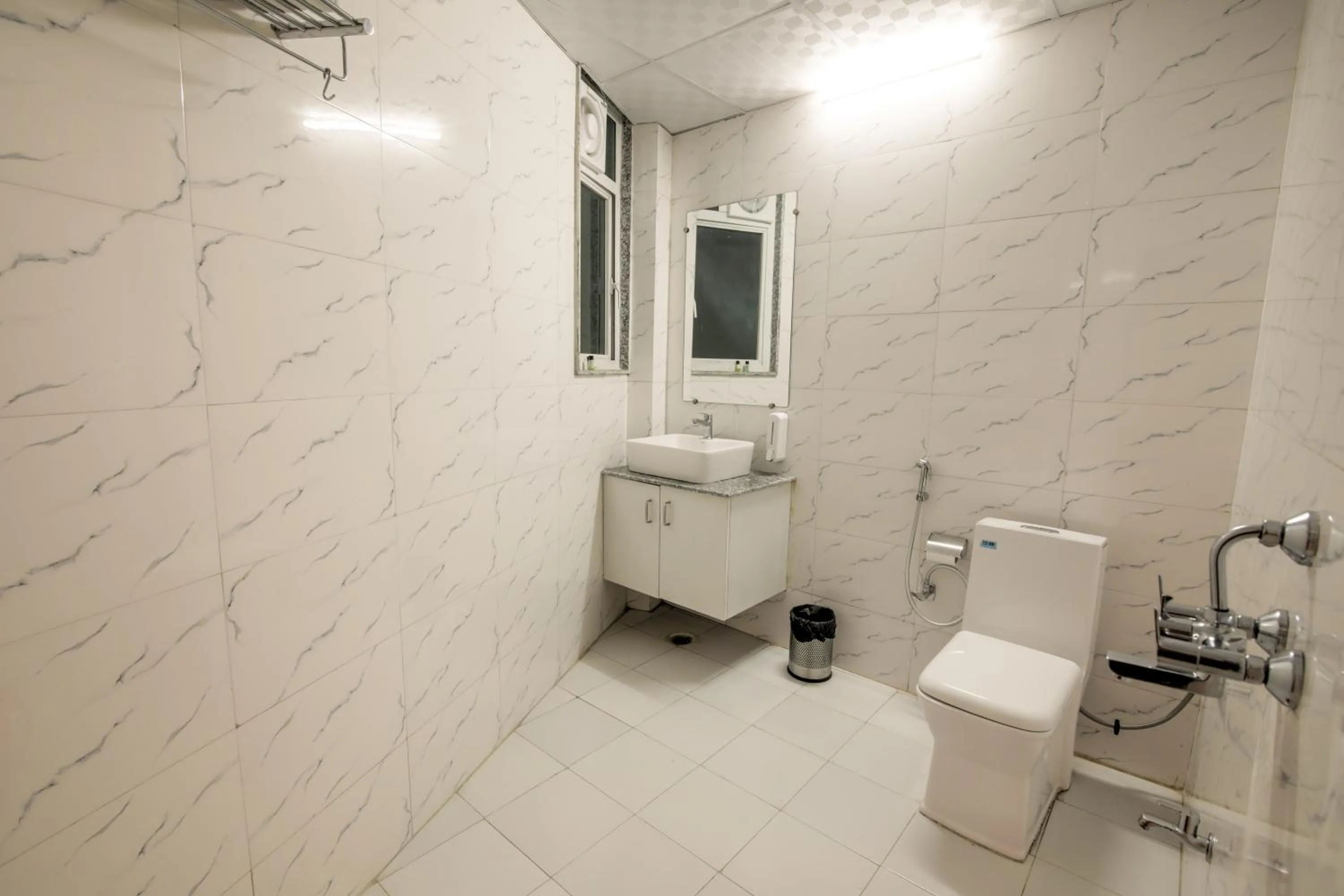 Massage in Twin Towers