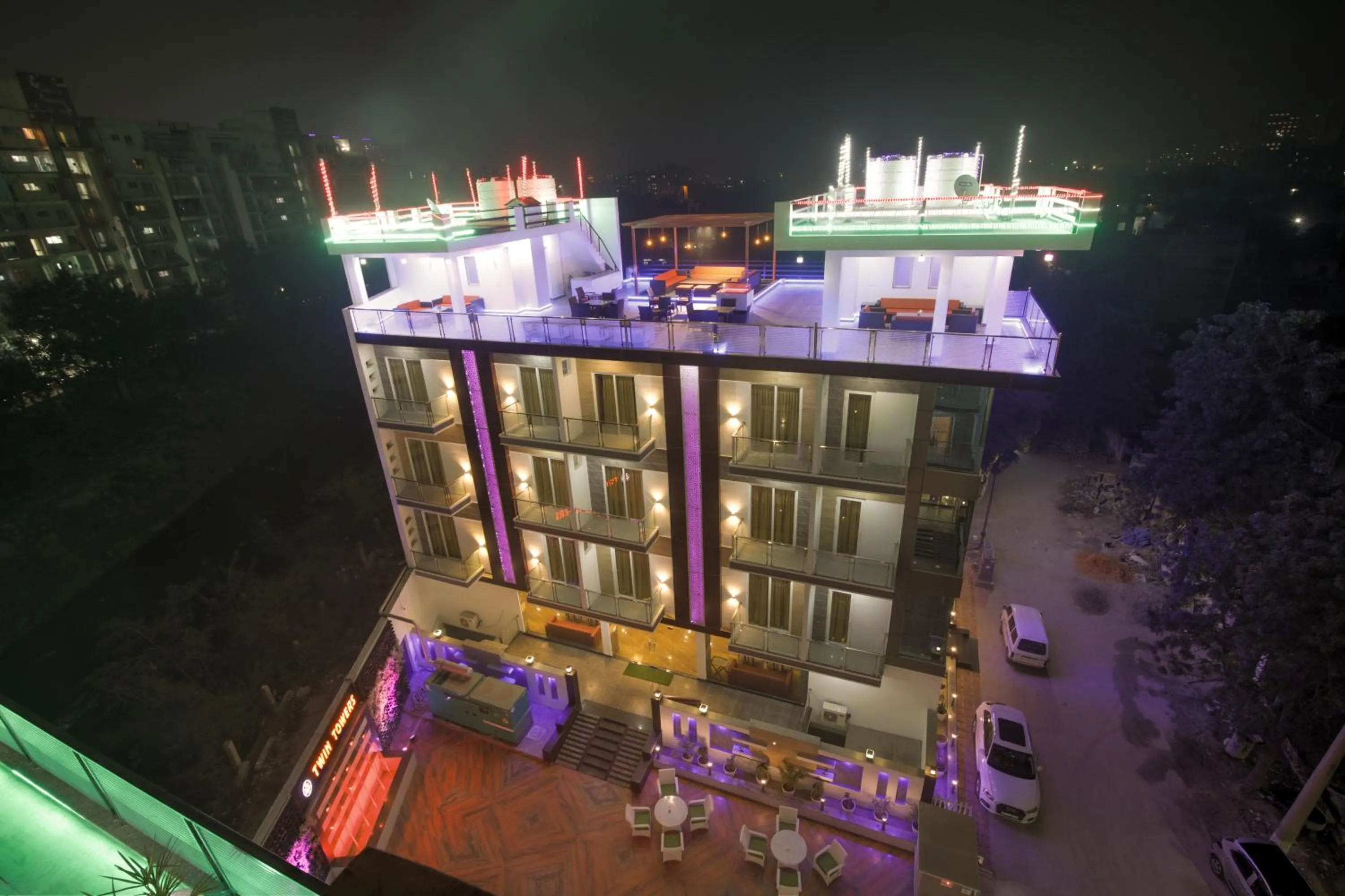 Neighbourhood in Twin Towers