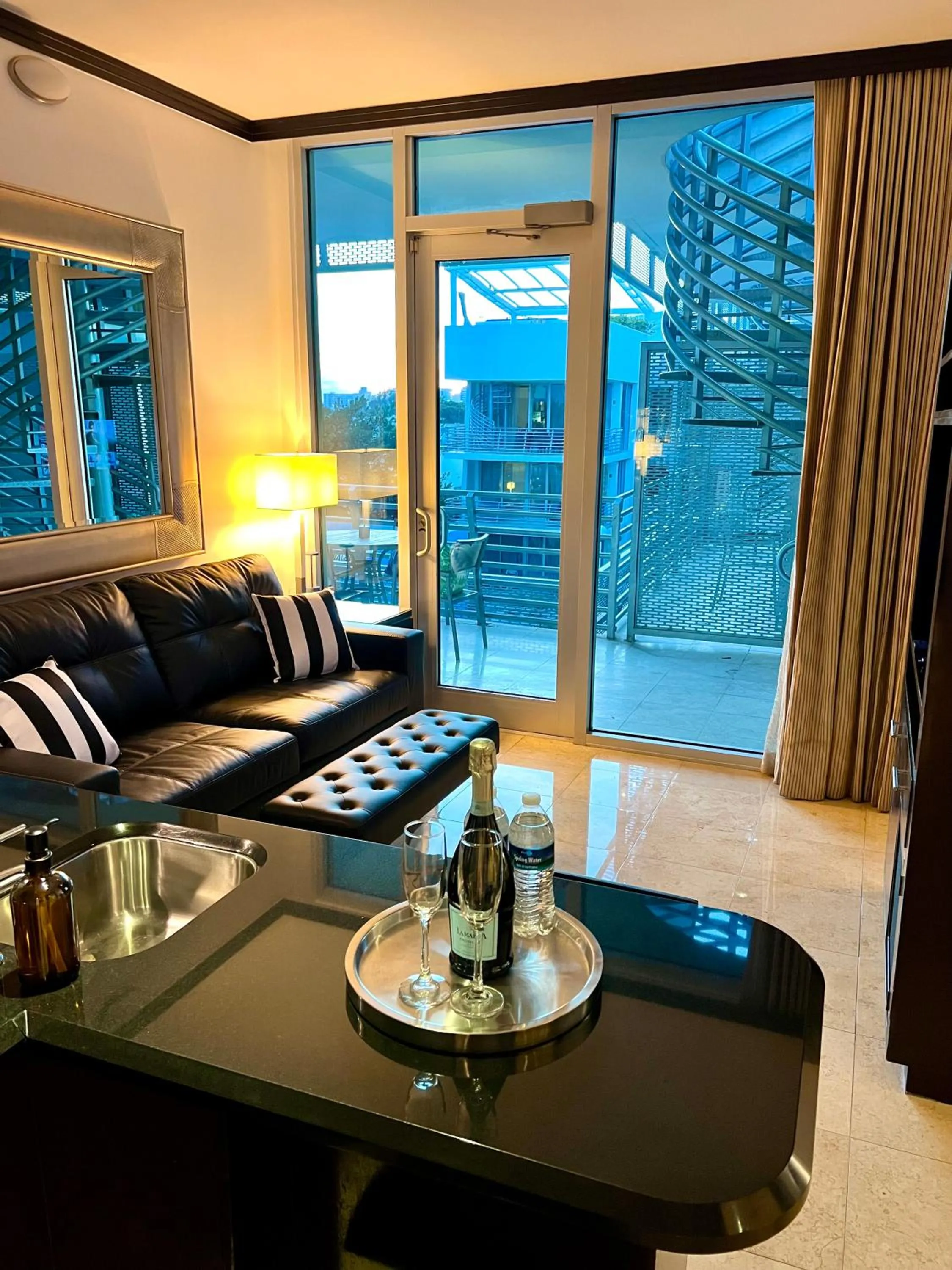 Living room in Boutique Suites 3 min walk to beach