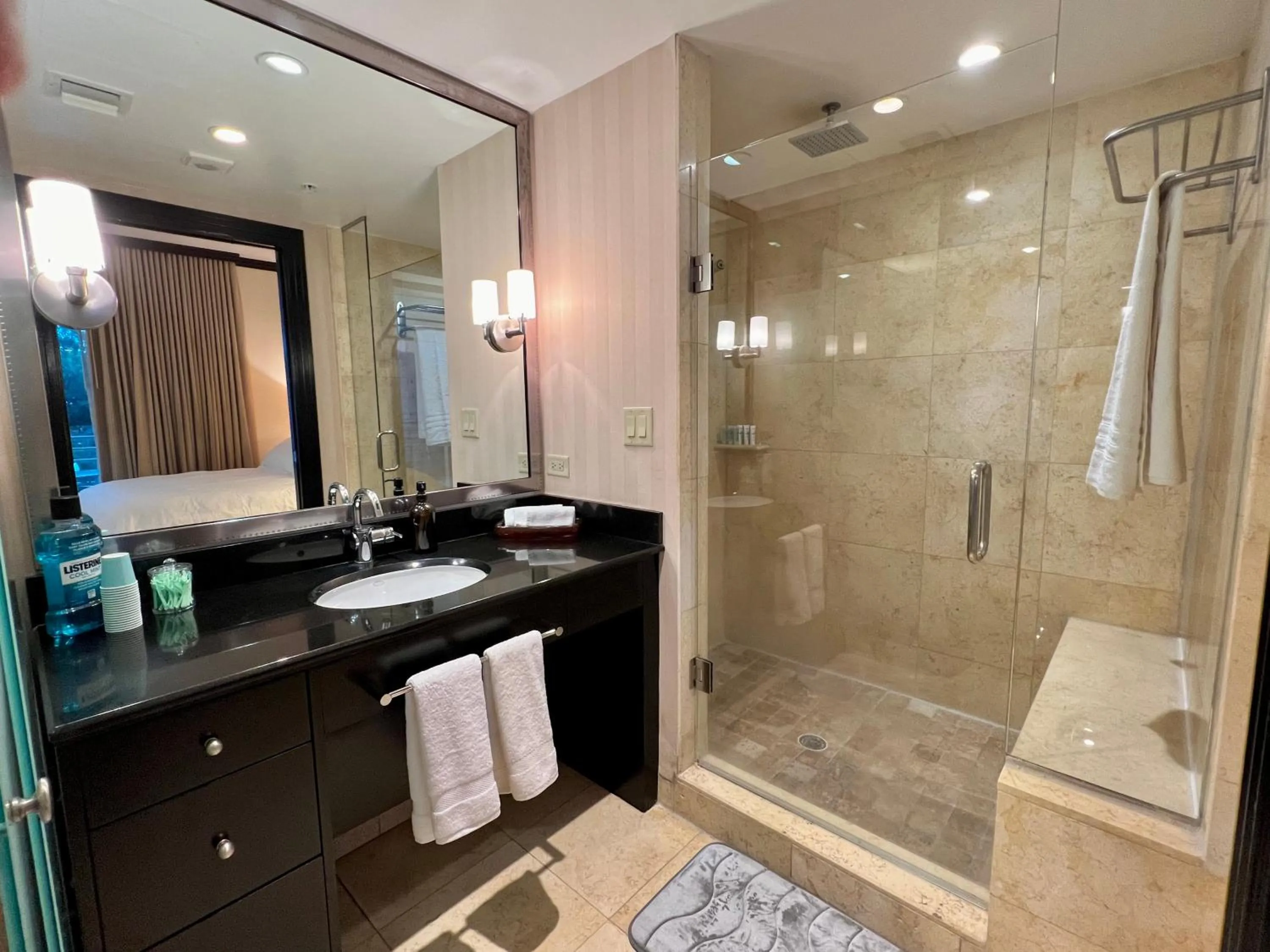 Shower in Boutique Suites 3 min walk to beach