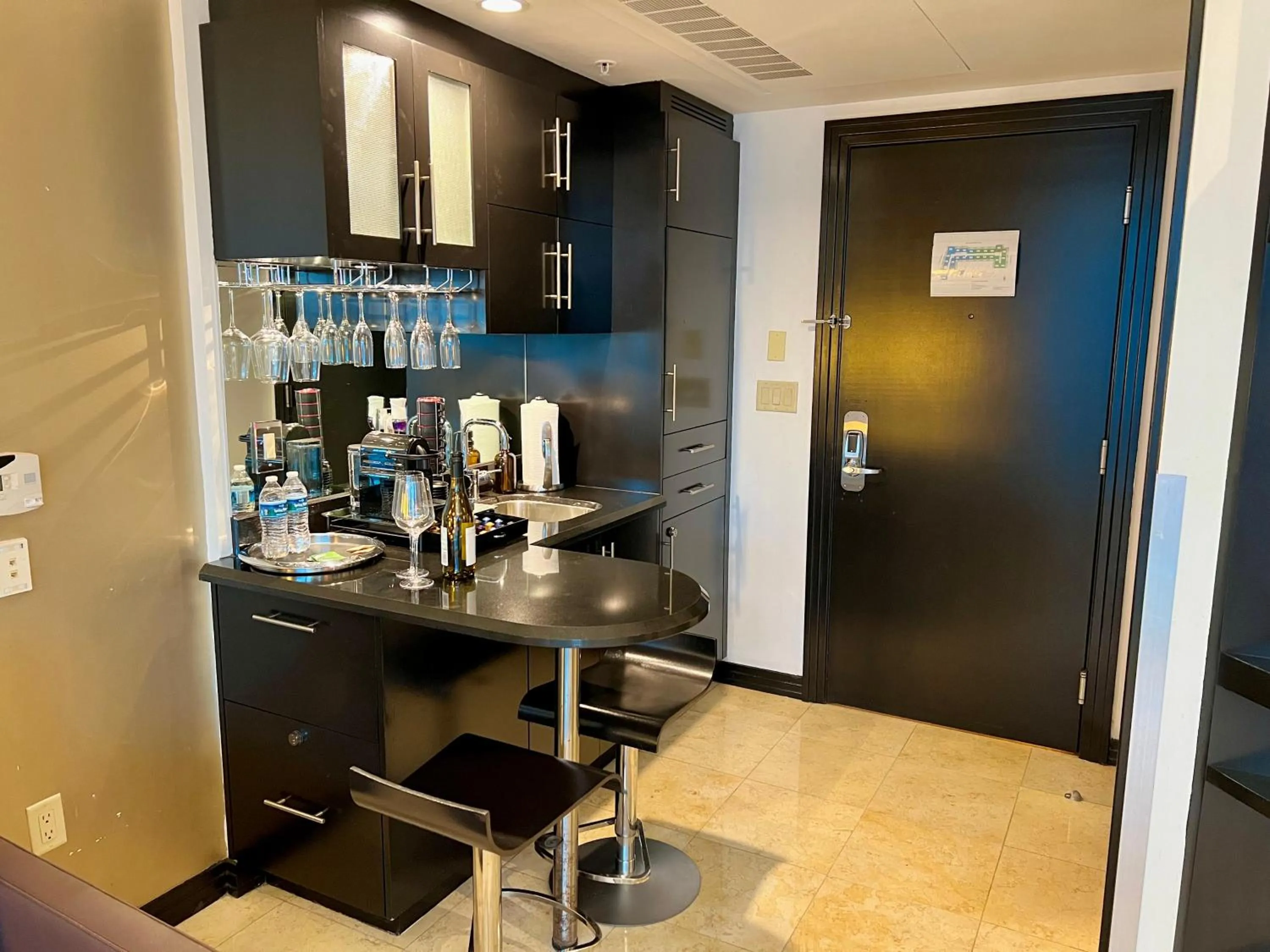 Coffee/tea facilities in Boutique Suites 3 min walk to beach