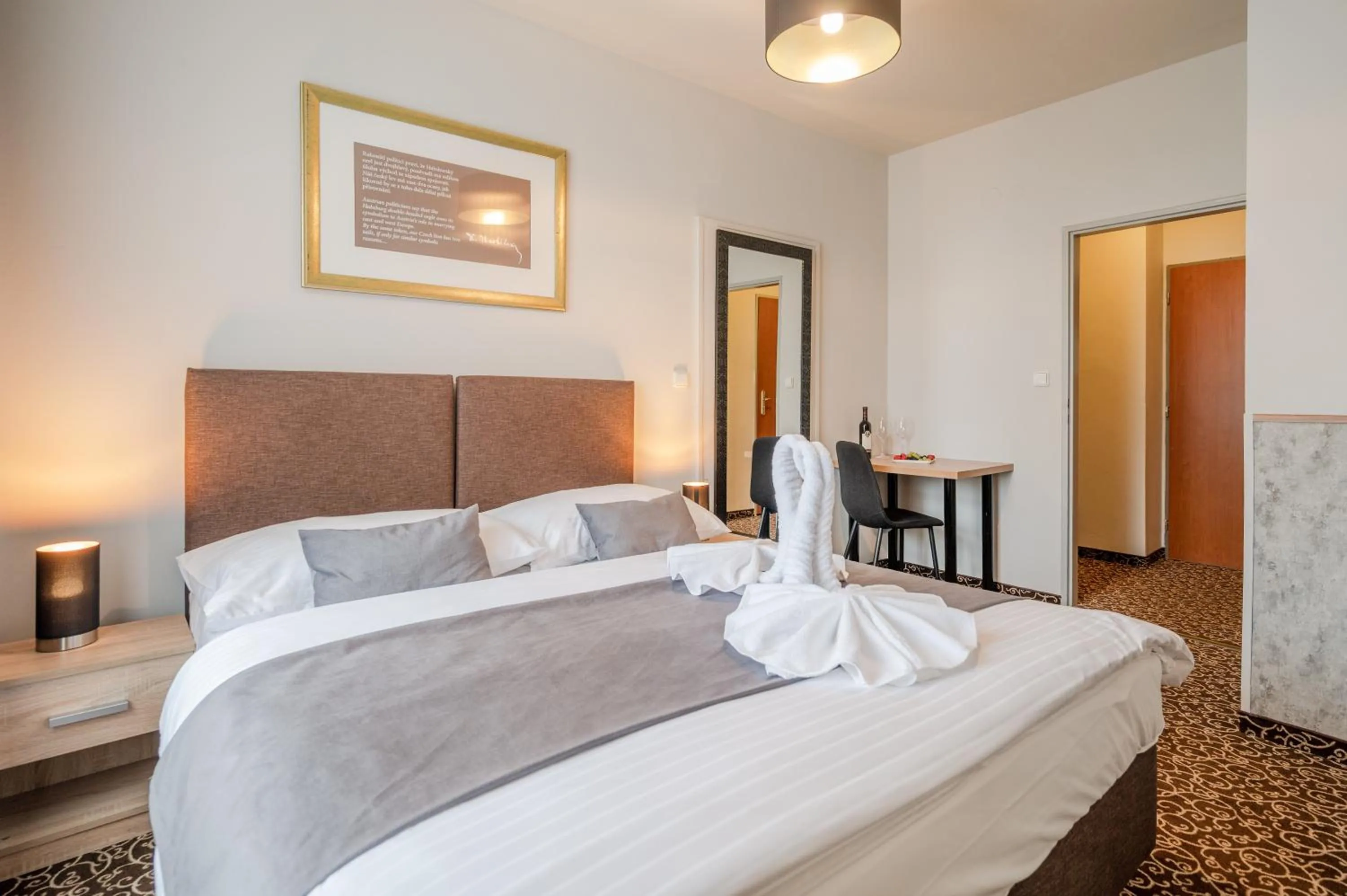 Photo of the whole room, Bed in Hotel Brixen