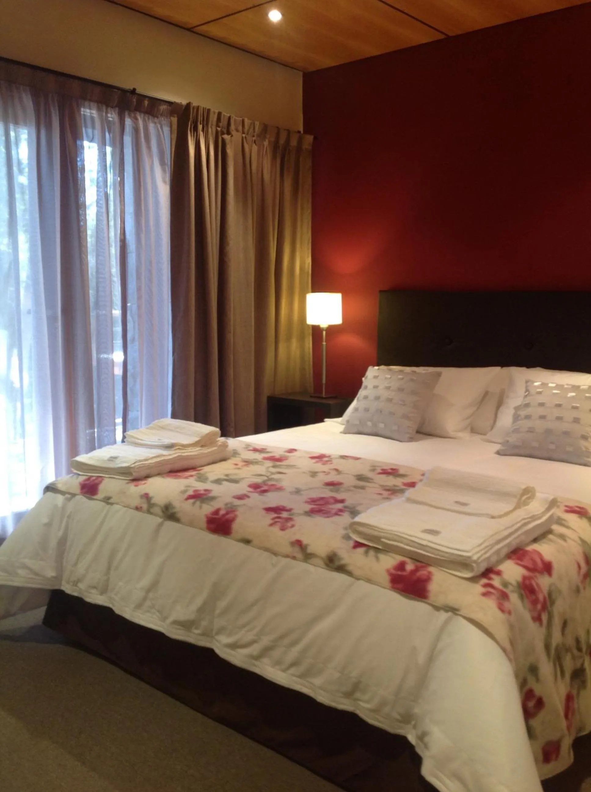 Maria del Bosque Apart Hotel / Cabañas