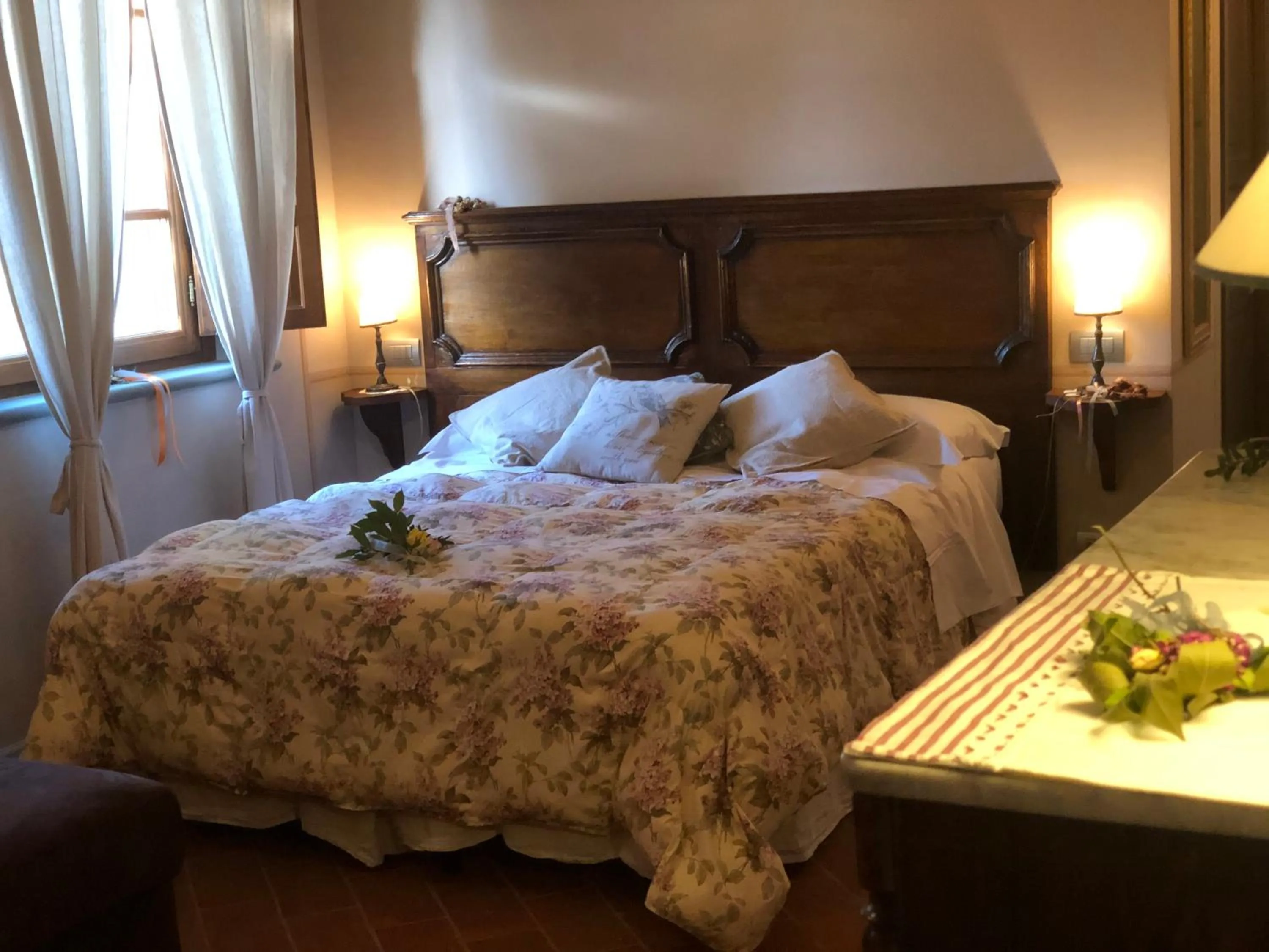 Bed in La Cantina Relais - Fattoria Il Cipresso