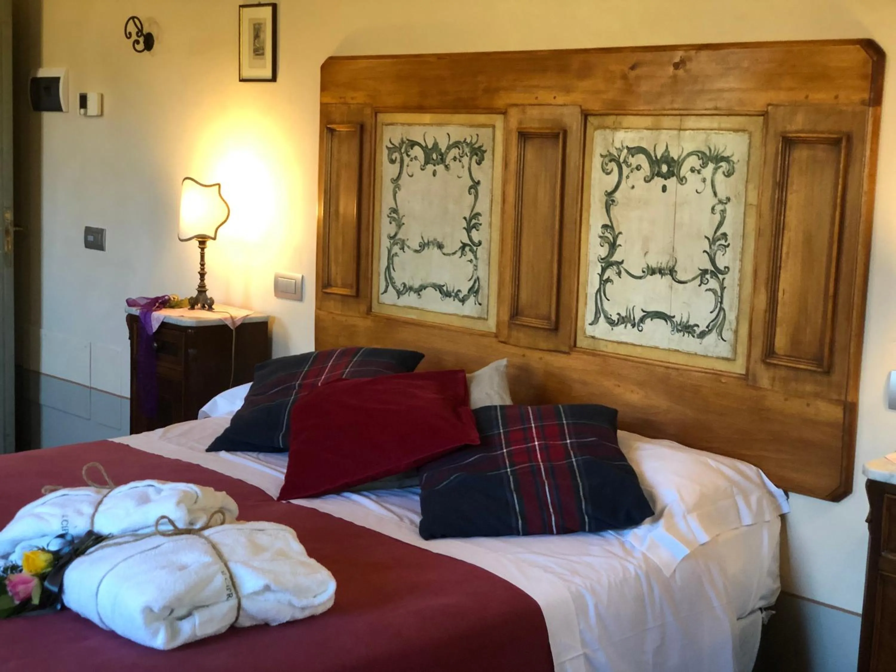 Bed in La Cantina Relais - Fattoria Il Cipresso