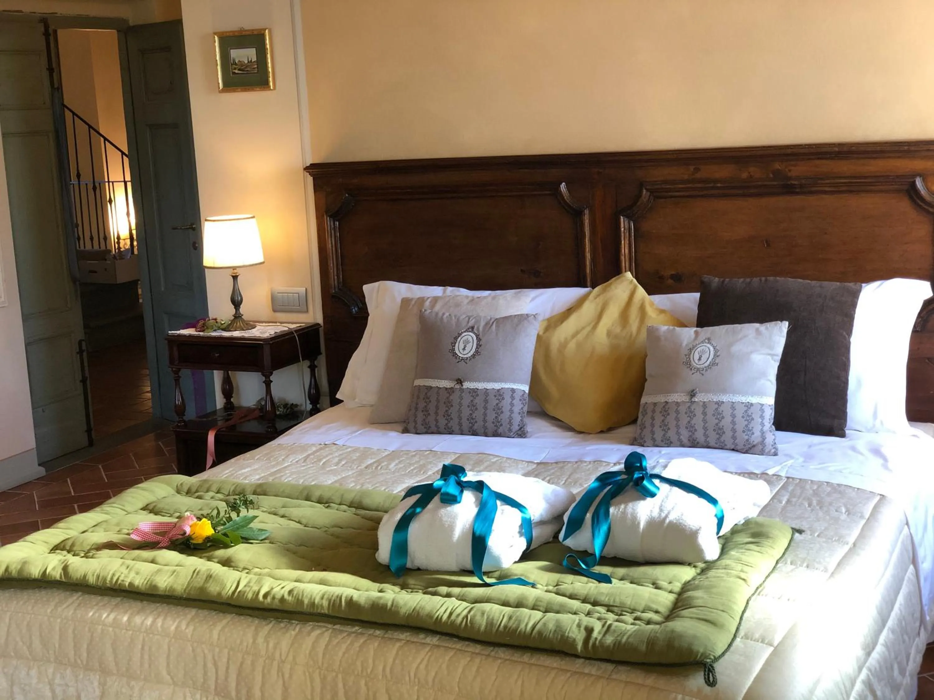 Bed in La Cantina Relais - Fattoria Il Cipresso