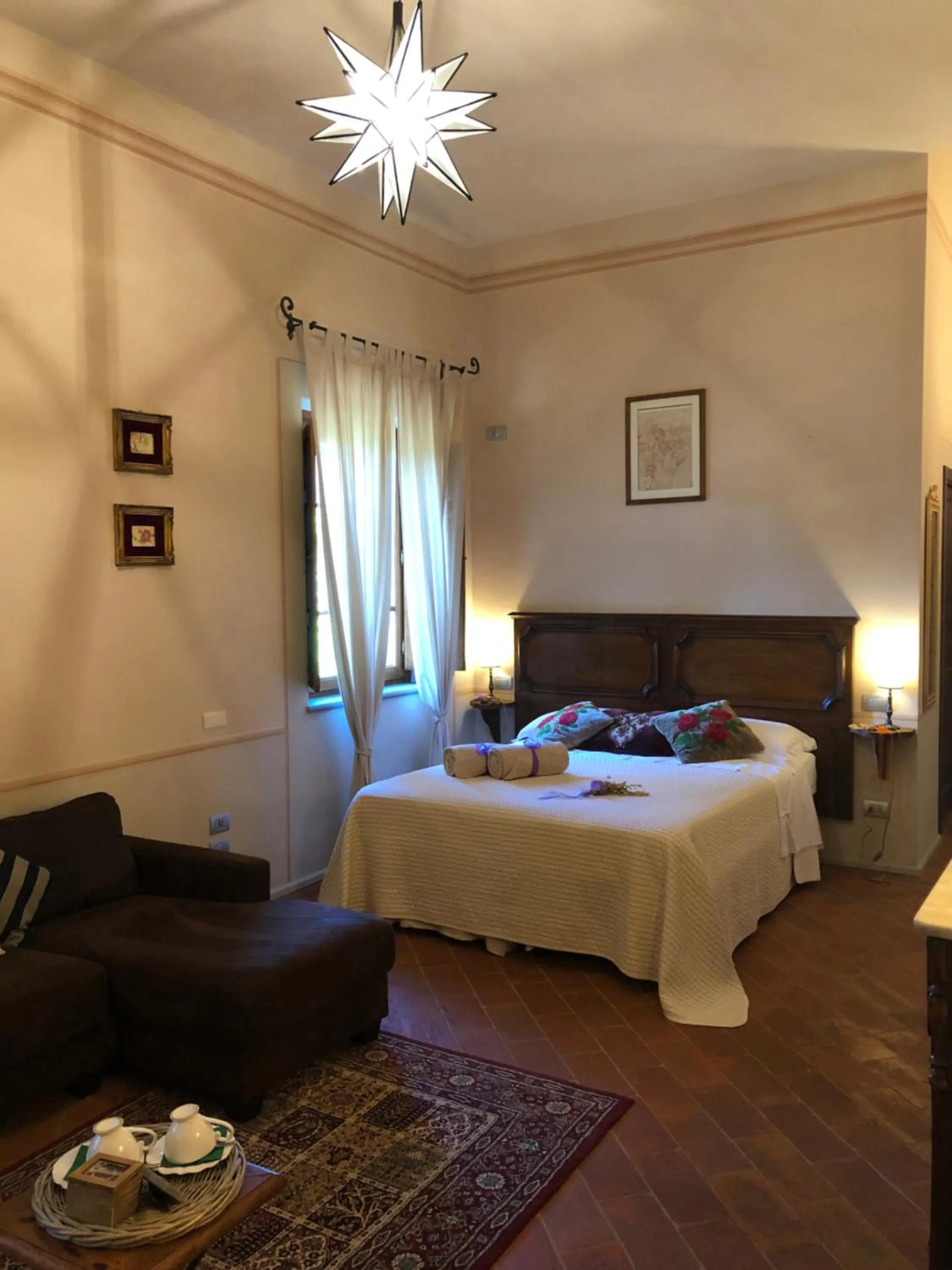 Bed in La Cantina Relais - Fattoria Il Cipresso