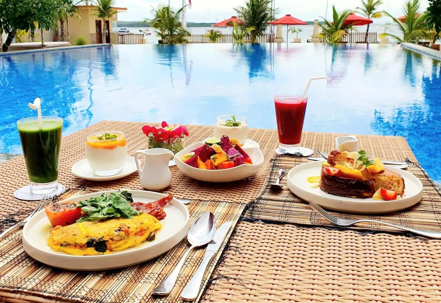 Breakfast in Maruti Beach Club