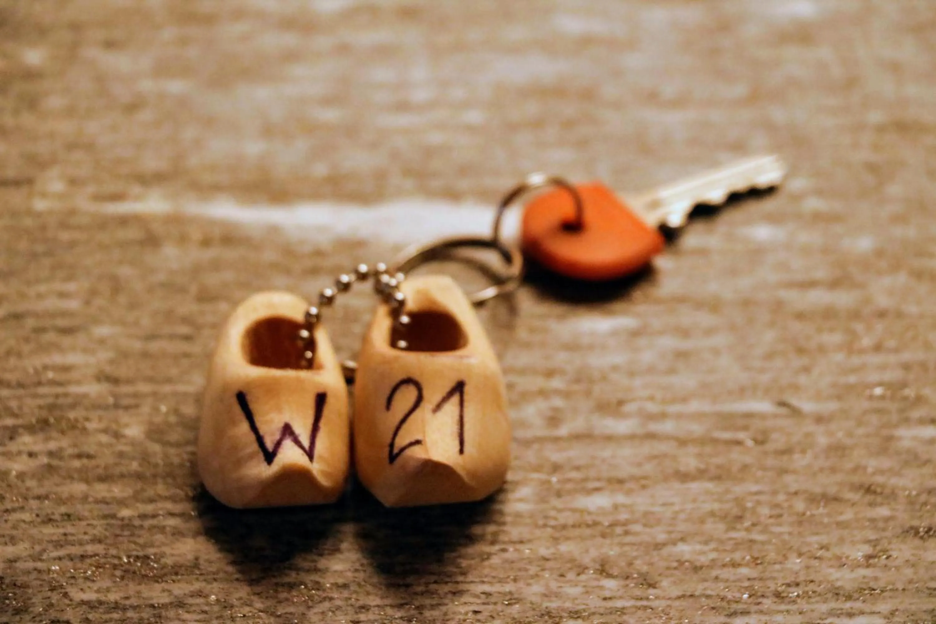 Logo/Certificate/Sign in Residence Weissthor