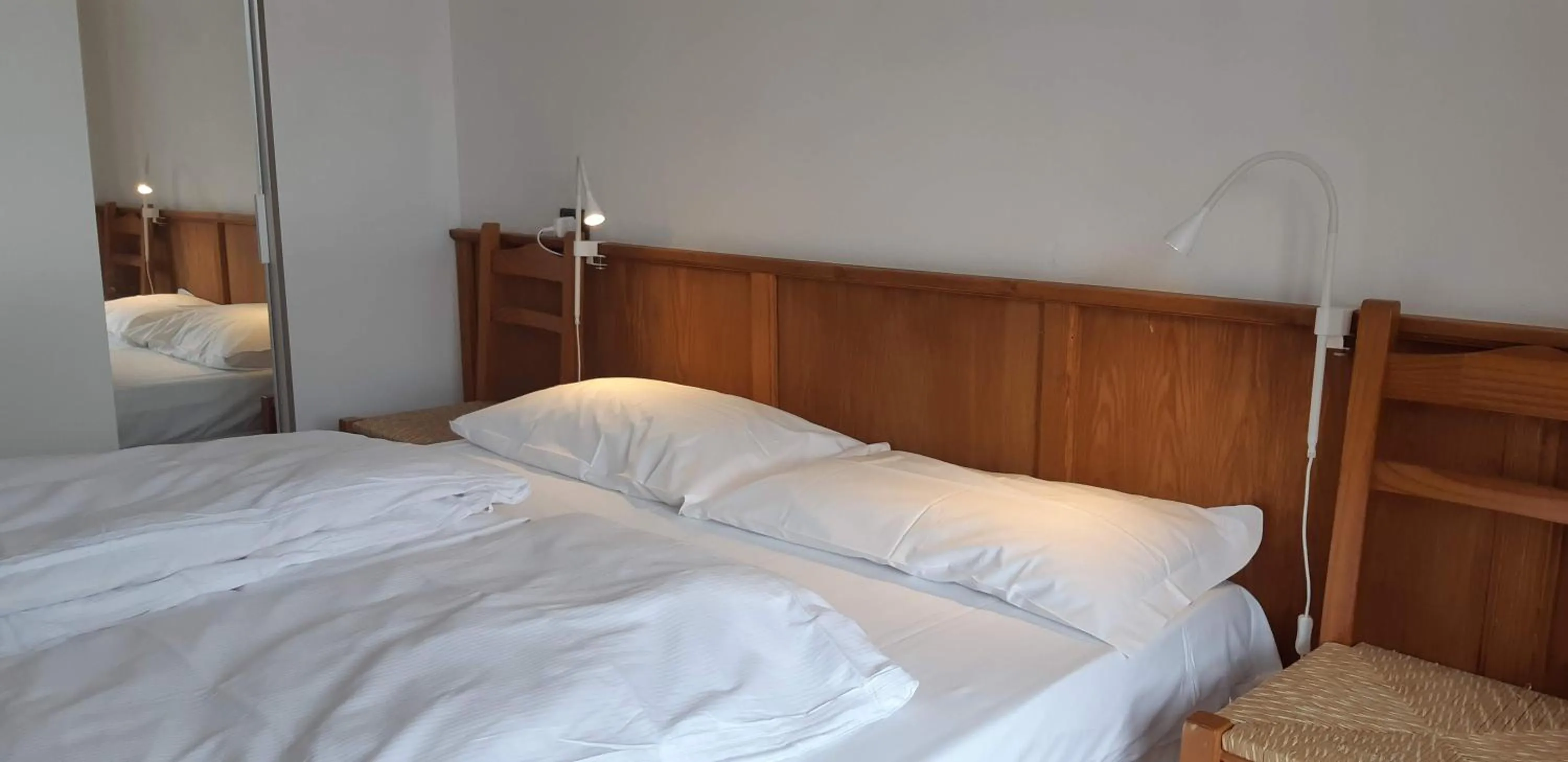 Photo of the whole room, Bed in Residence Weissthor