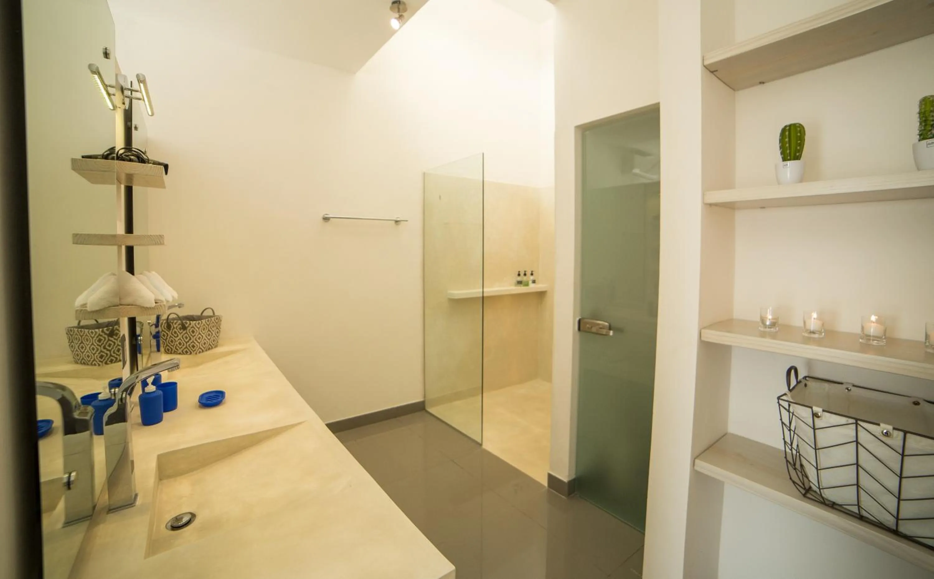 Shower in Villas Agua Dulce