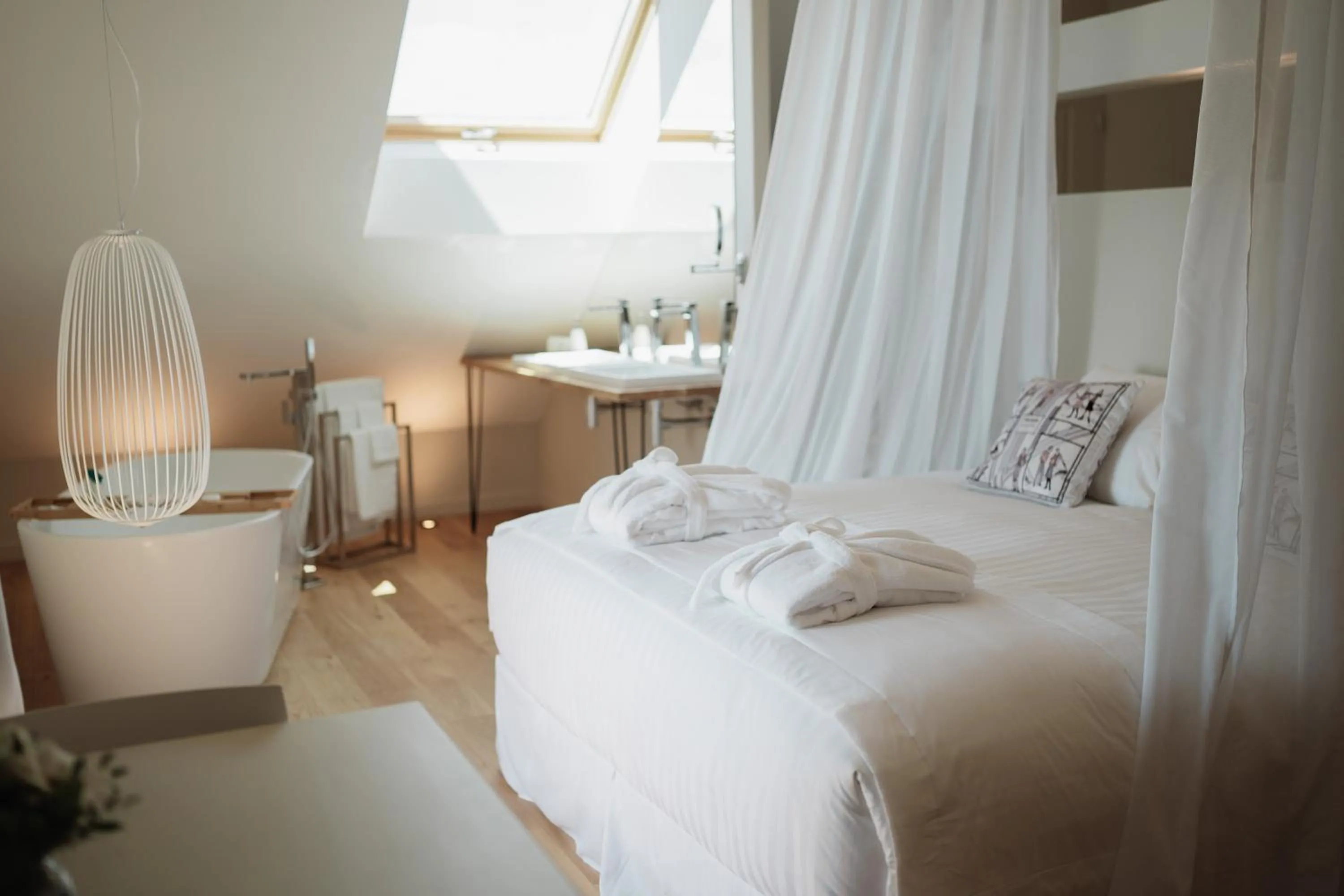 Deluxe Double Room with Bath in Maison Durieux