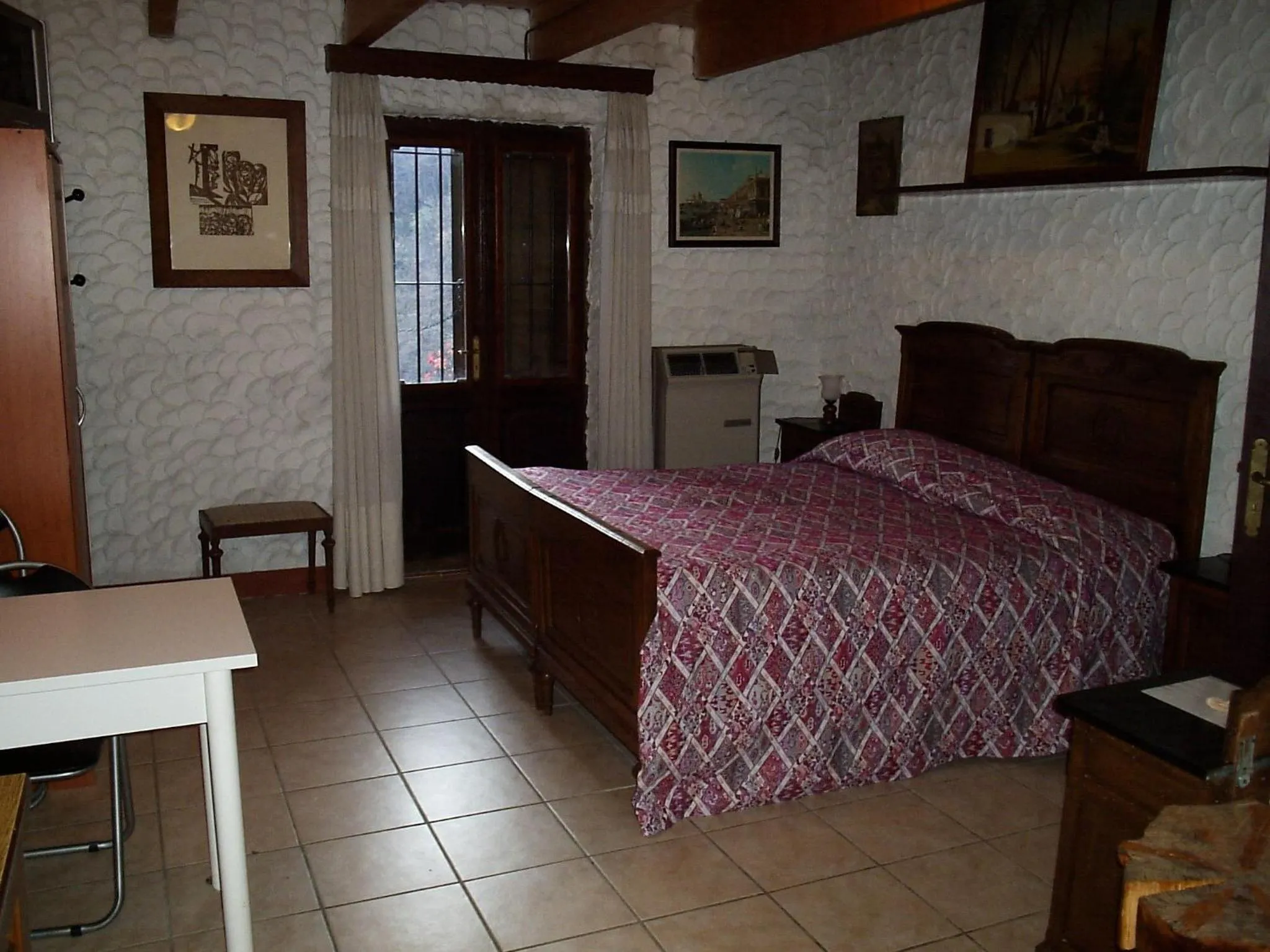 Bed in Ianua Coeli