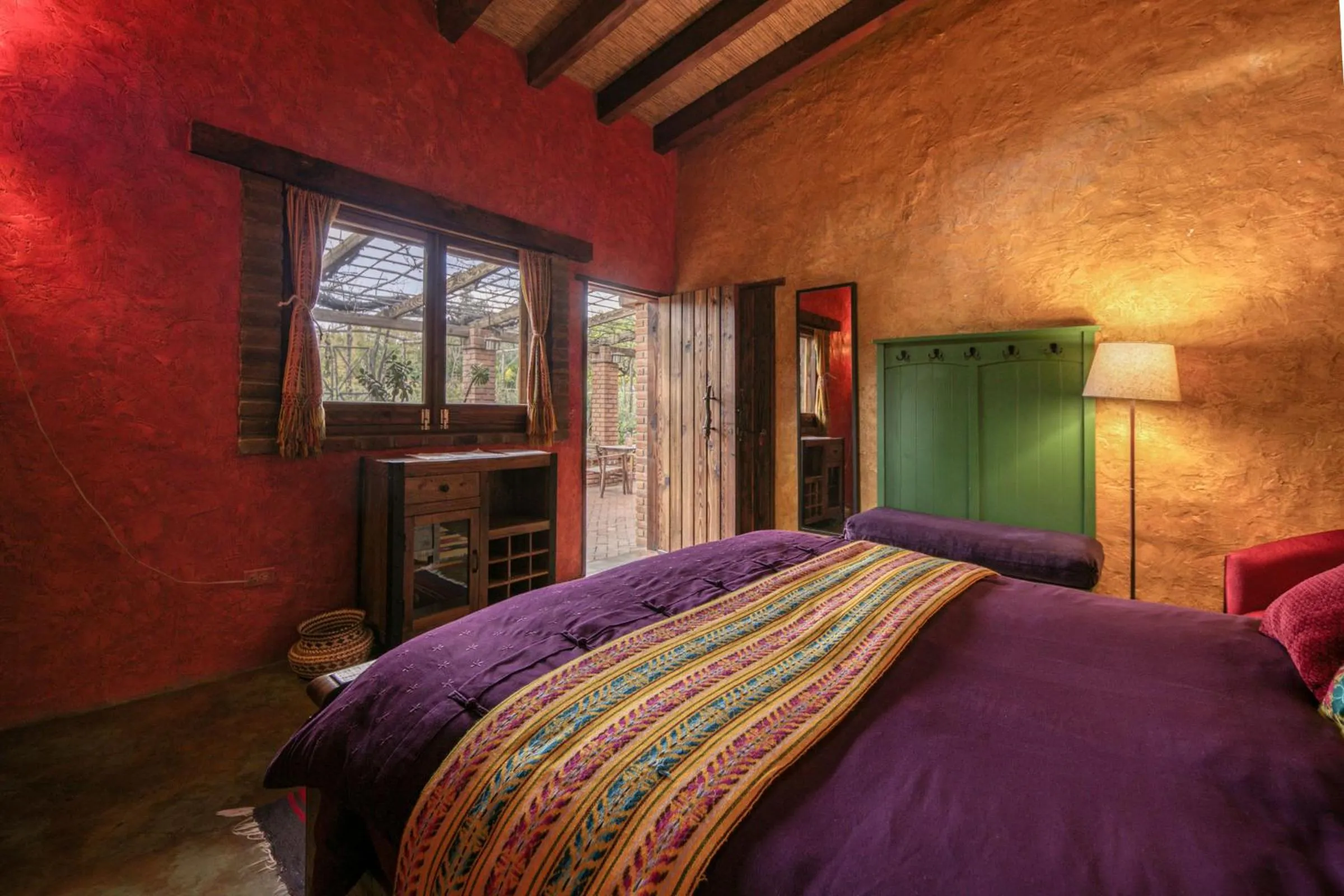 Property building, Bed in Quinta Maria en la Ruta del Vino