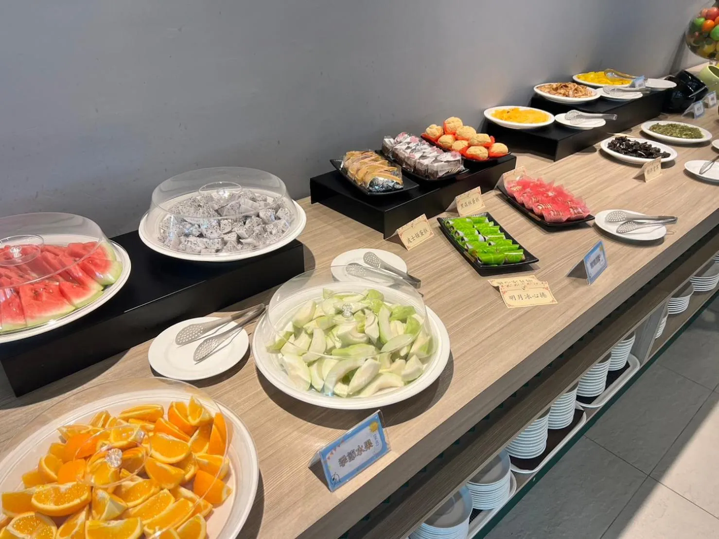 Buffet breakfast in TH Hotel