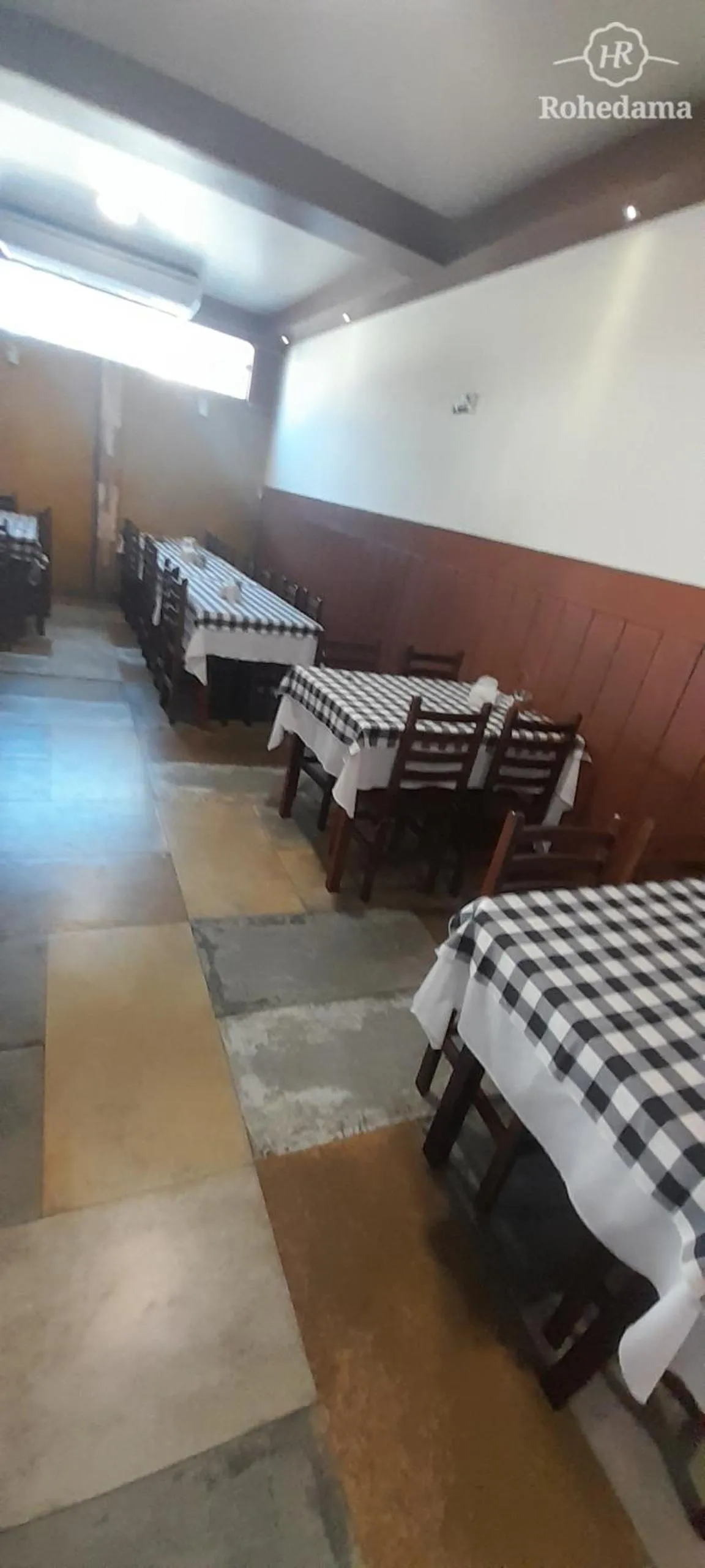 Restaurant/places to eat, Bed in Rohedama Hotel