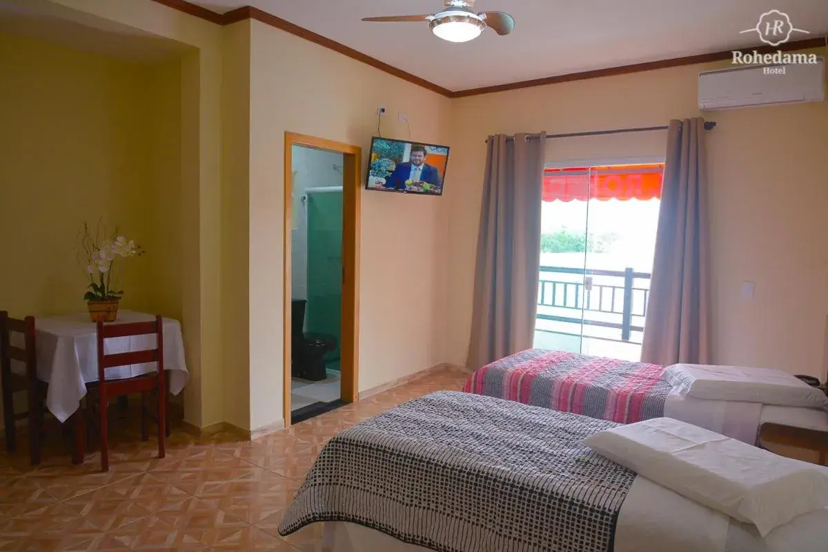 Deluxe Twin Room in Rohedama Hotel Deluxe Twin Room in Rohedama Hotel